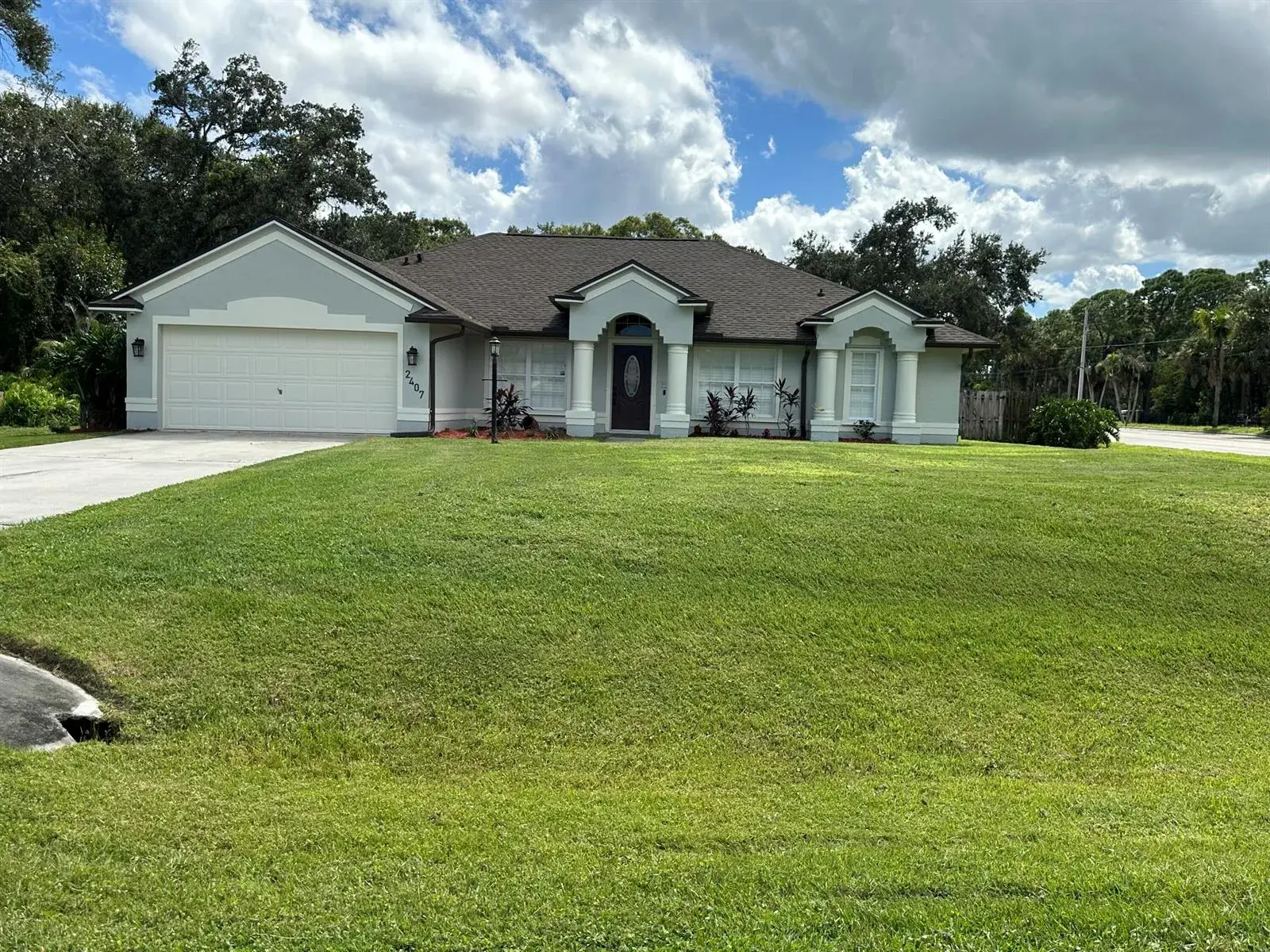 4 bedroom 2 bath Residential for sale at 2407 RIVER HAMMOCK Lane, Fort Pierce FL 34981