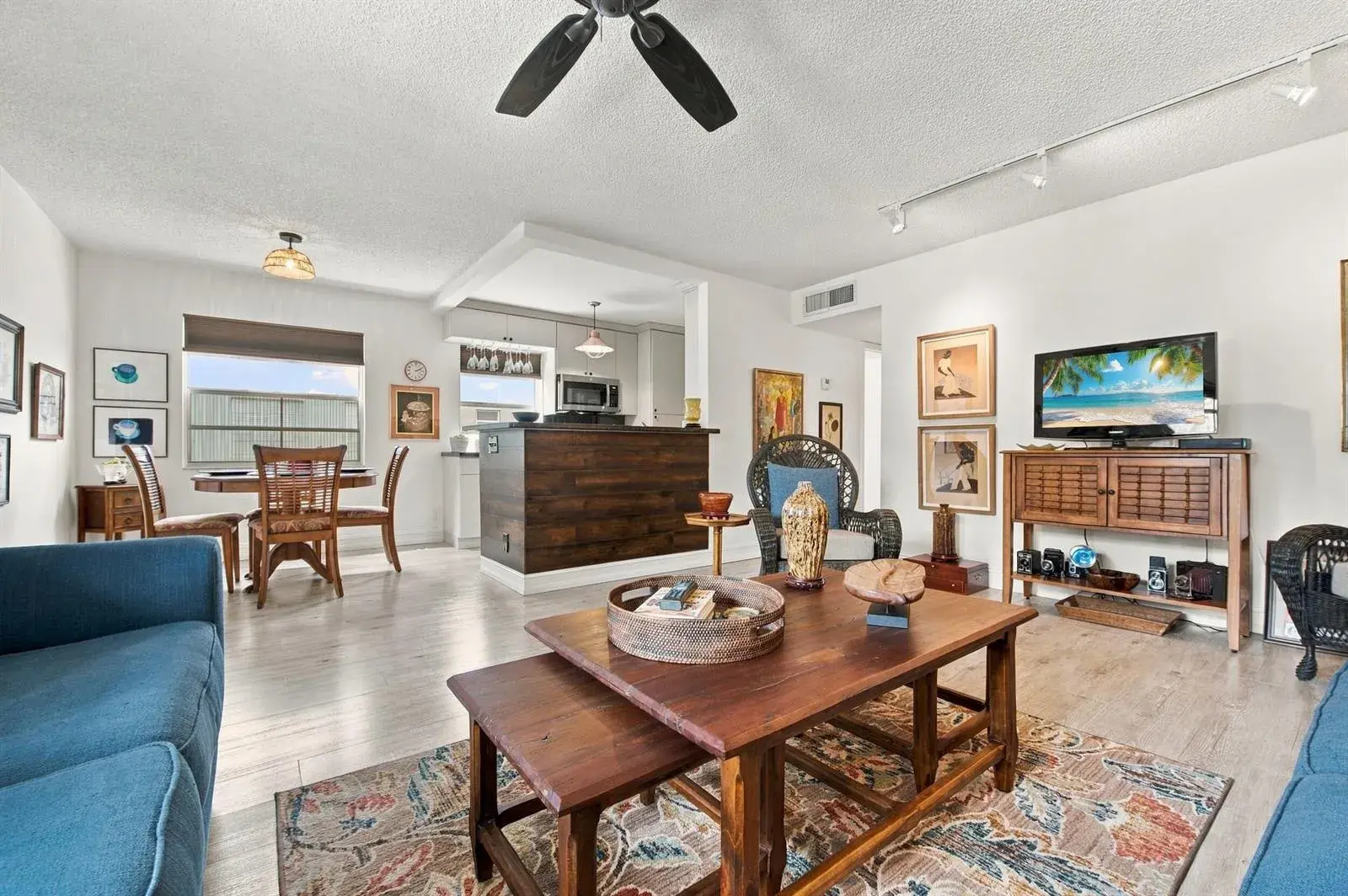 2 bedroom 2 bath Residential for sale at 905 Normandy S, Delray Beach FL 33484