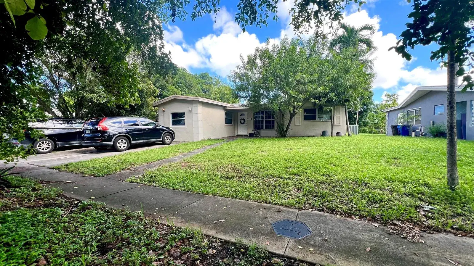 3 bedroom 2 bath Residential for sale at 3999 NW 36TH Street, Lauderdale Lakes FL 33309