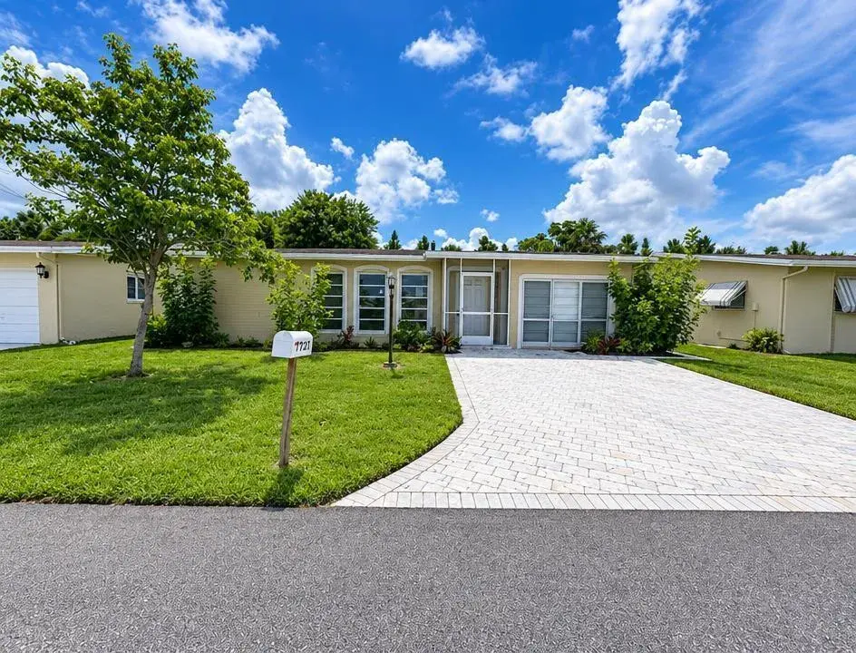 2 bedroom 2 bath Residential for sale at 1410 NW 48TH Place, Deerfield Beach FL 33064