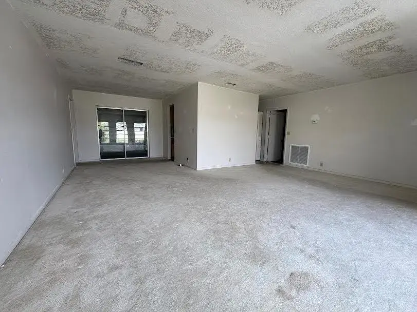 1410 NW 48TH Place, Deerfield Beach FL 33064