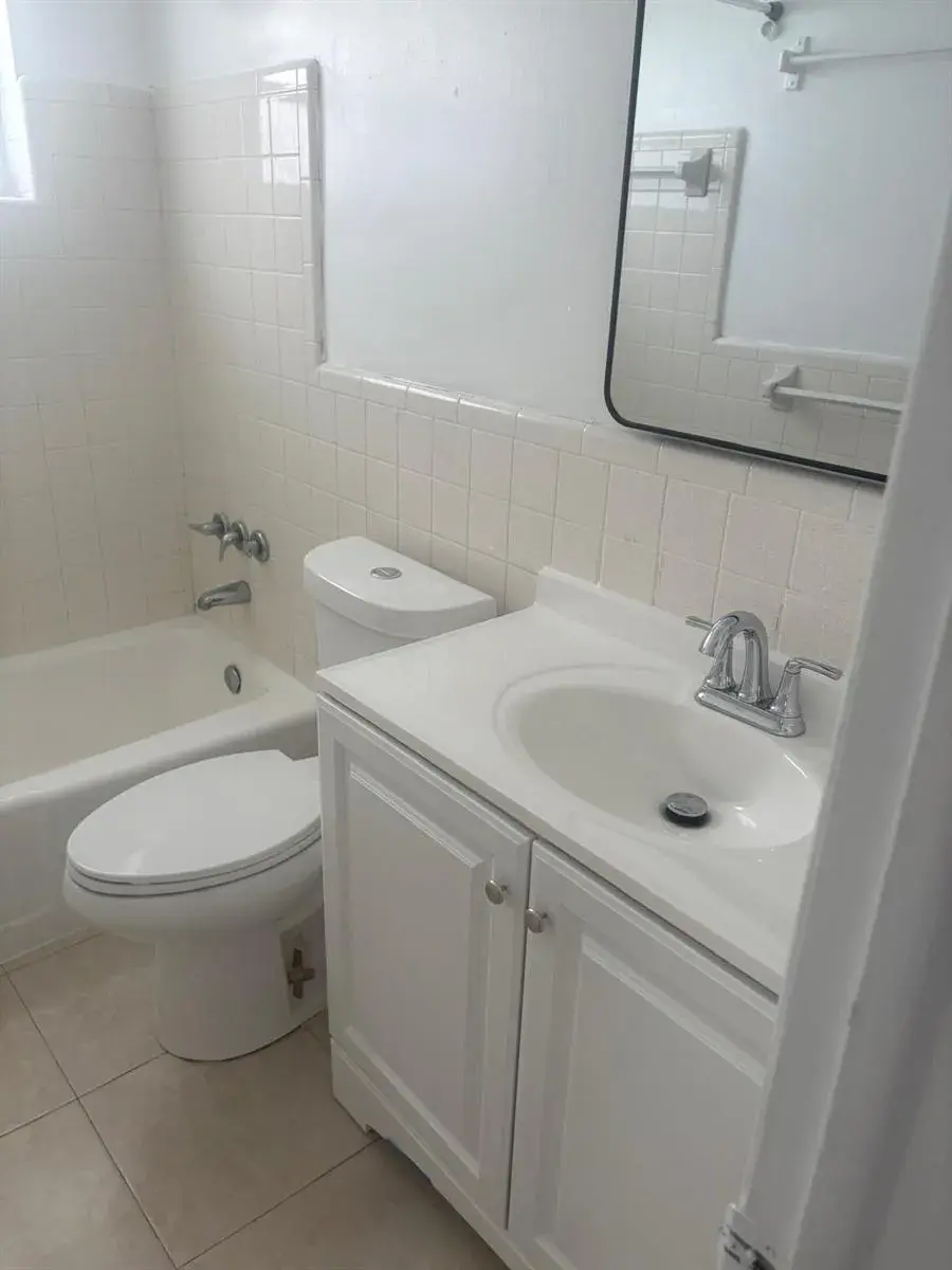 1901 MIAMI Road # 3, Fort Lauderdale FL 33316