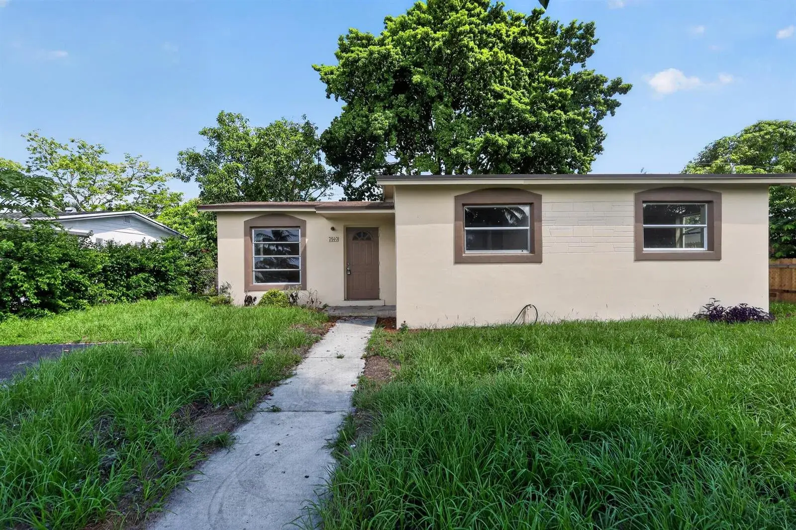 2740 NW 2ND Street, Boynton Beach FL 33435