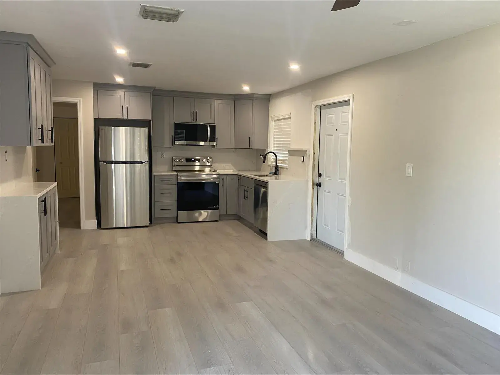 2717 SW 9TH Street # A, Fort Lauderdale FL 33312