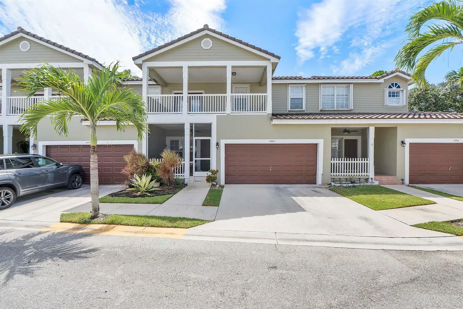 3 bedroom 2 bath Residential for sale at 10588 NW 56TH Drive, Coral Springs FL 33076