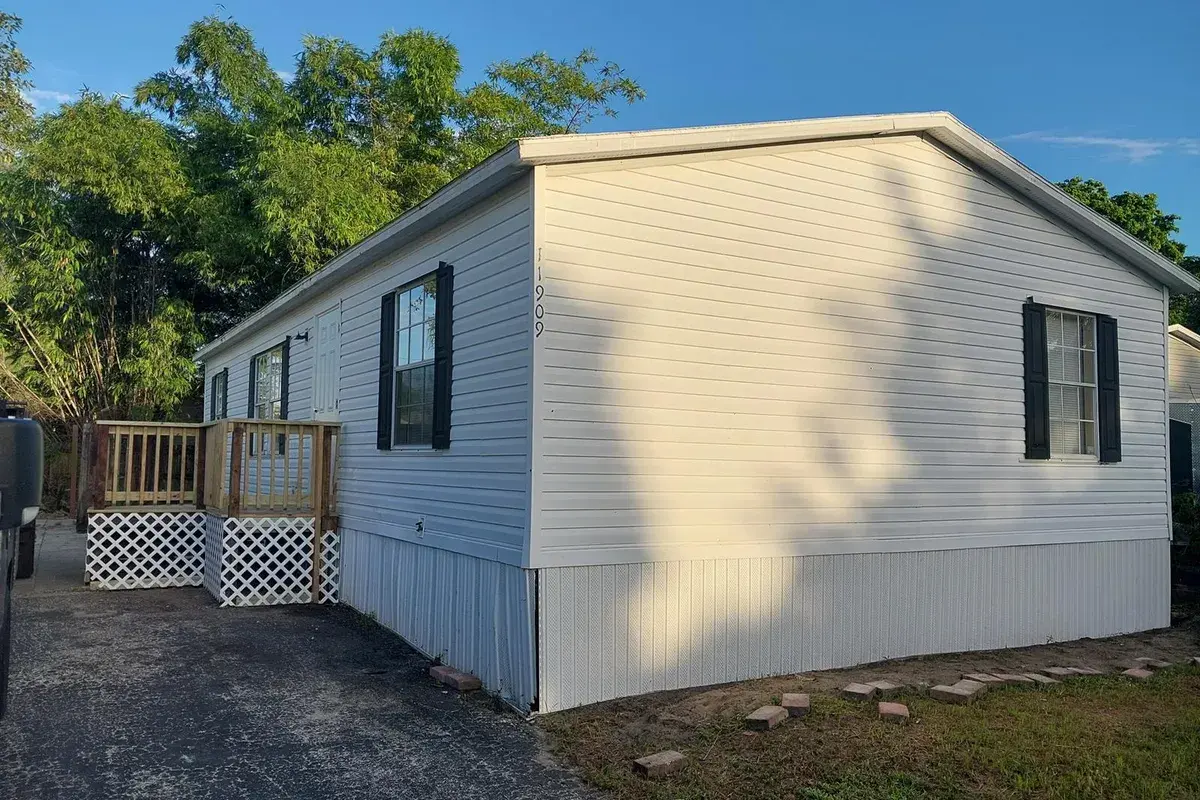 11909 COVE Place, FL 33428