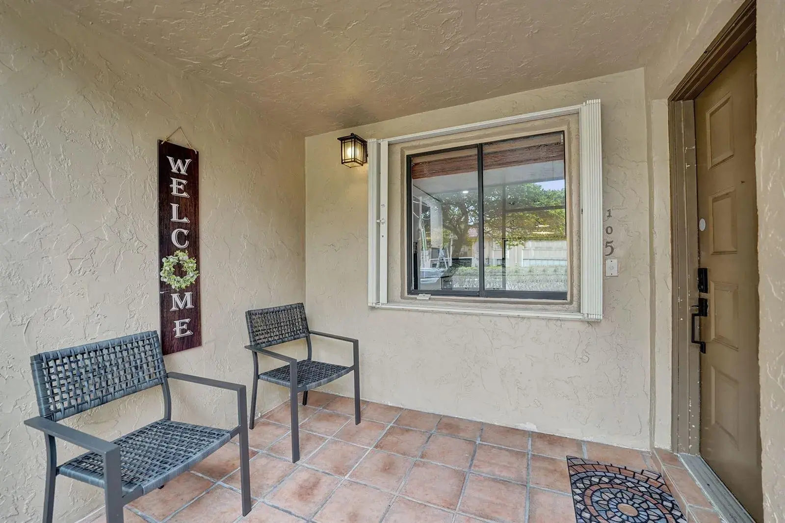 2 bedroom 2 bath Residential for sale at 310 Lakeview Drive # 105, Weston FL 33326