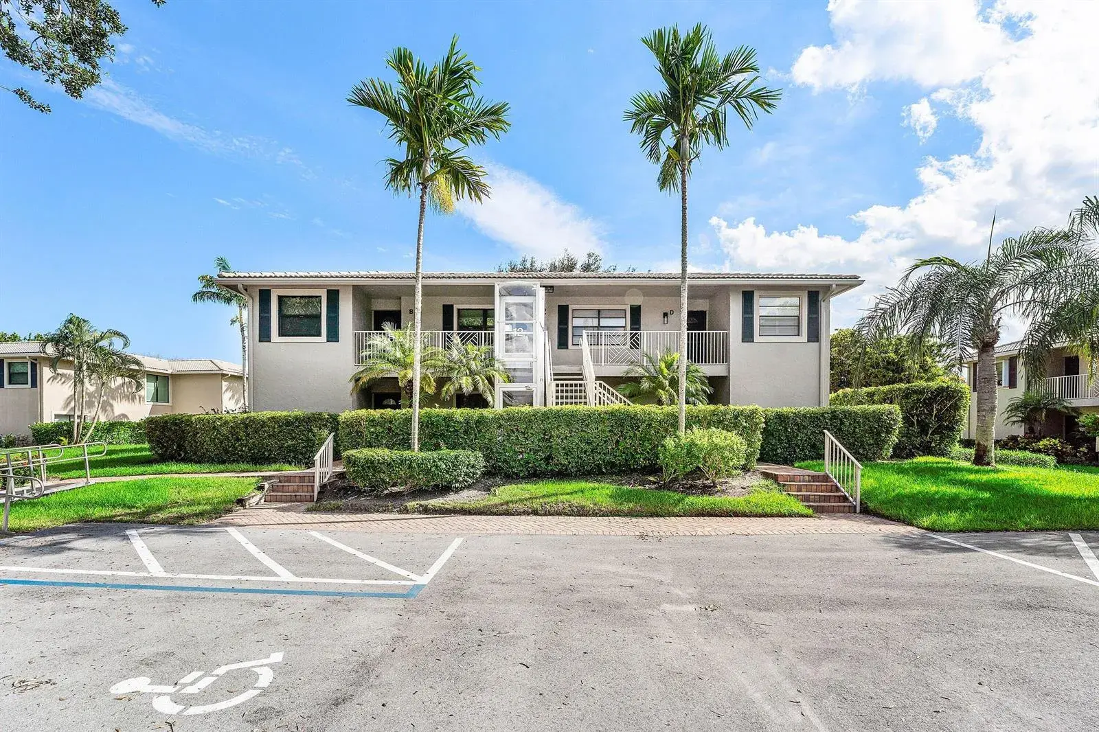 12 Stratford Drive E # A, Boynton Beach FL 33436