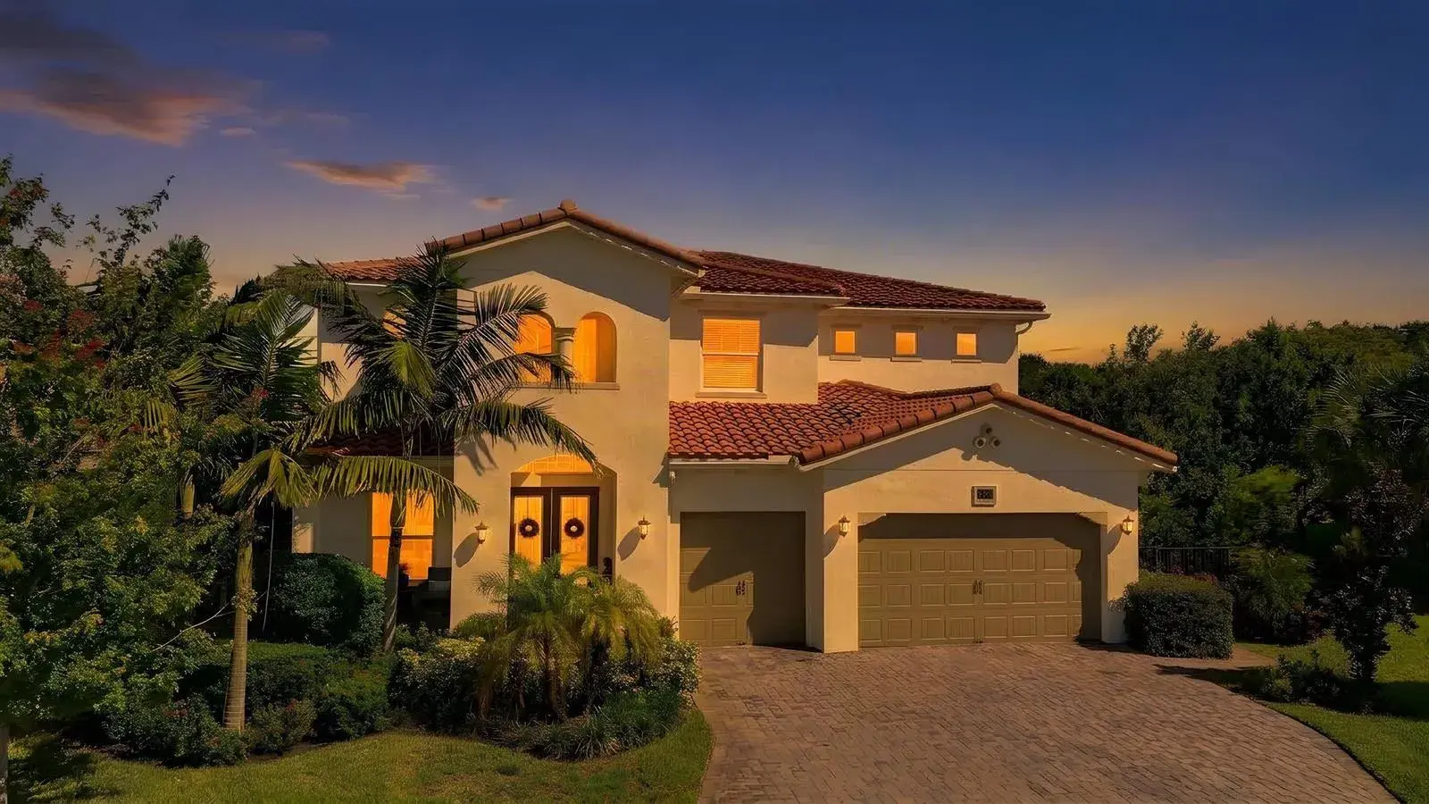 5 bedroom 5 bath Residential for sale at 2475 NE Evinrude Circle, Jensen Beach FL 34957