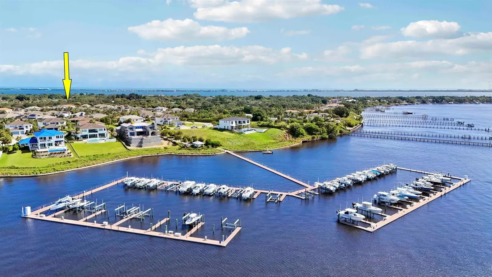 2475 NE Evinrude Circle, Jensen Beach FL 34957