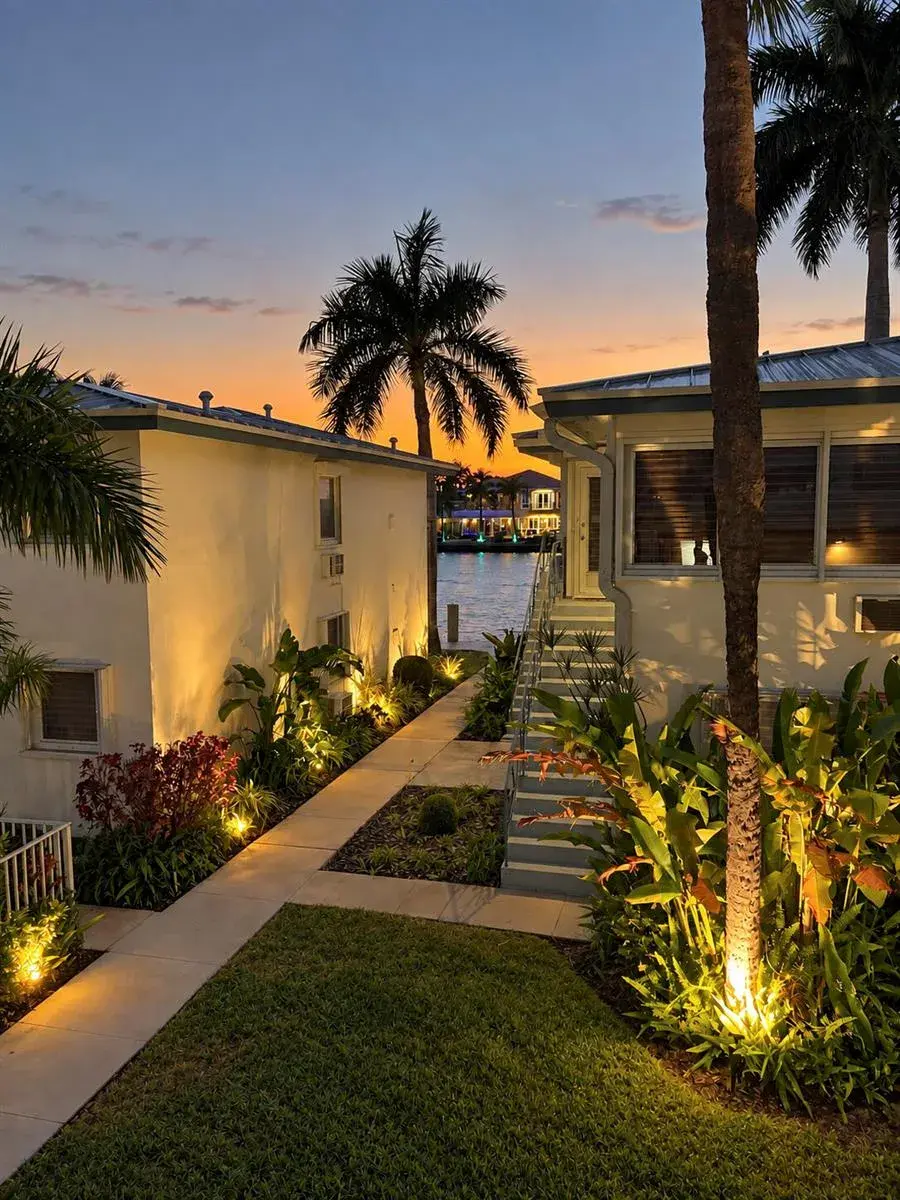 1 bedroom 1 bath Residential for sale at 561 BAYSHORE Drive # 7, Fort Lauderdale FL 33304