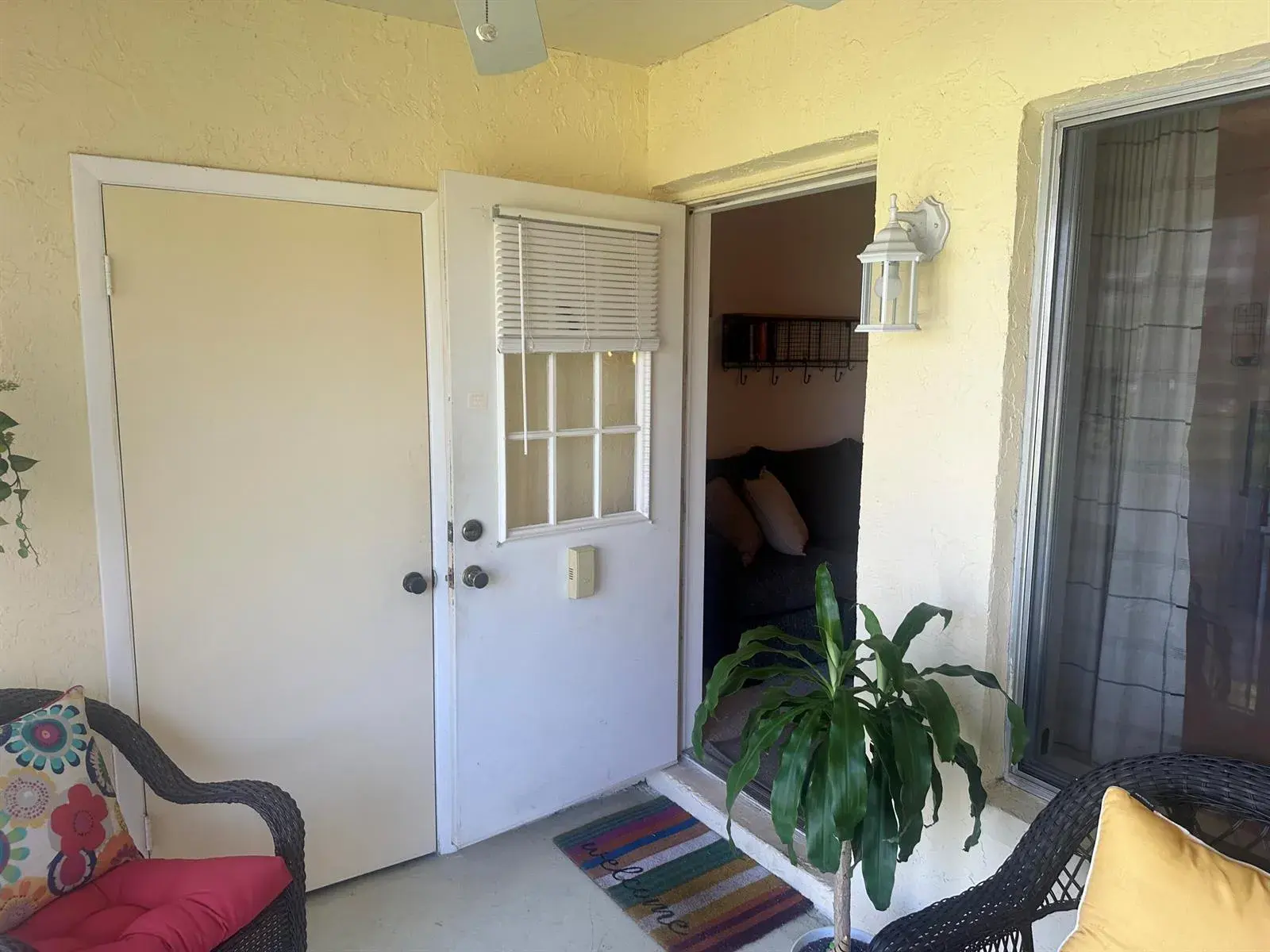 5901 Whispering Pine Way # 2, FL 33463