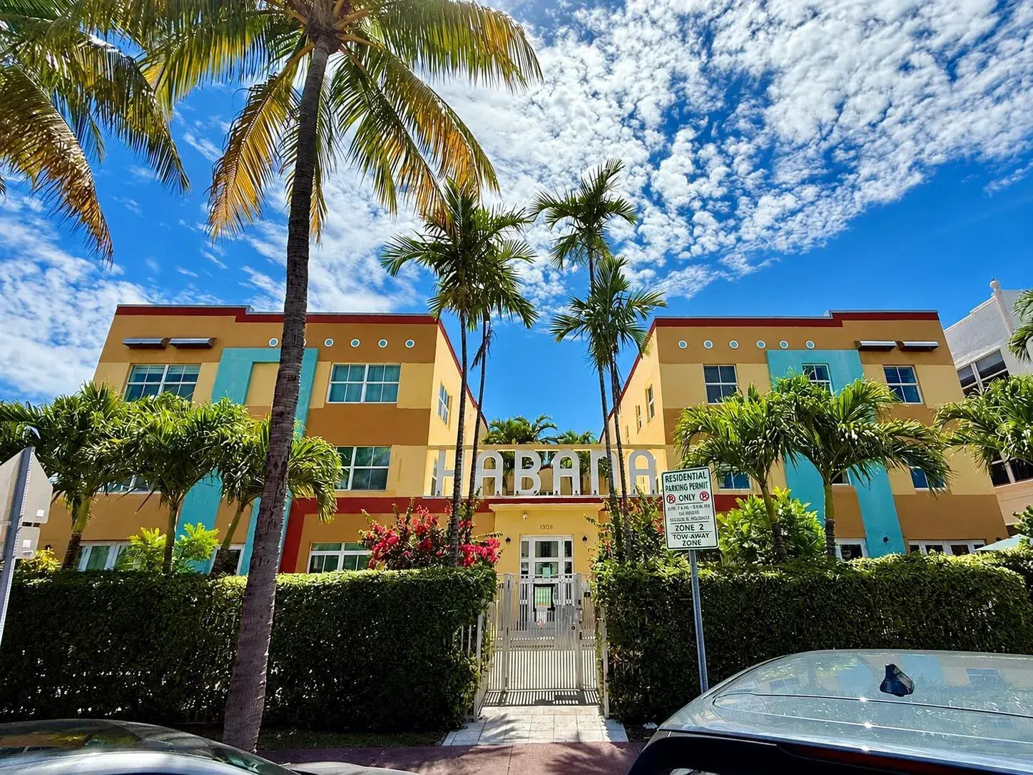 1 bedroom 1 bath Residential for sale at 1308 DREXEL Avenue # 204, Miami Beach FL 33139