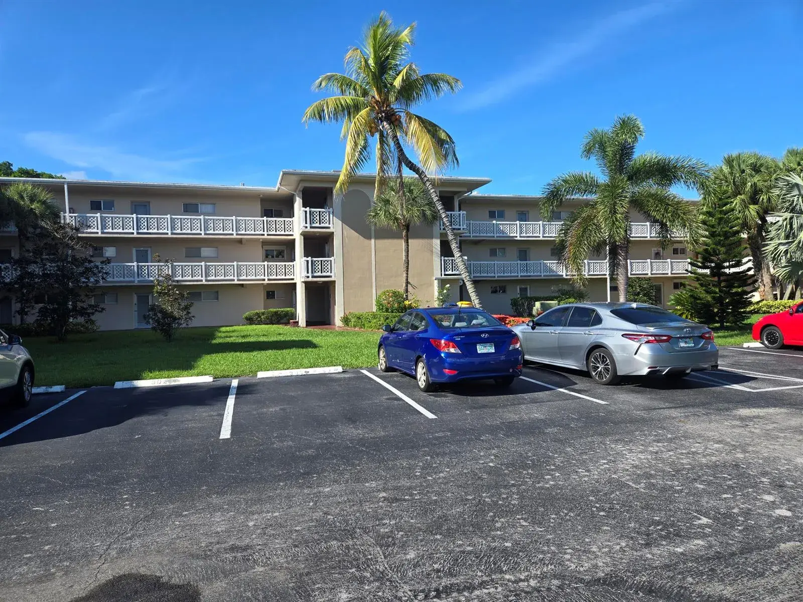 2 bedroom 2 bath Residential for sale at 2682 Garden Drive S # 304, Lake Worth FL 33461