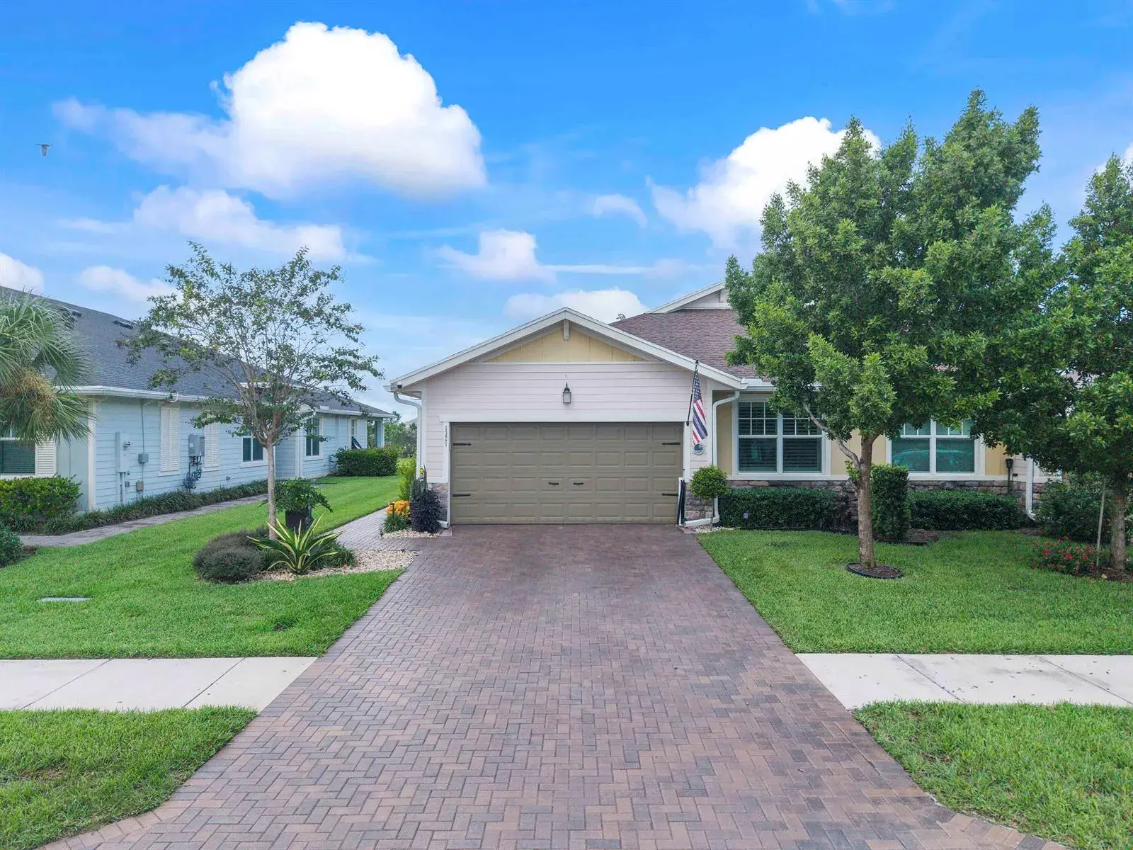 3 bedroom 2 bath Residential for sale at 1321 Haywagon Trail, Loxahatchee FL 33470
