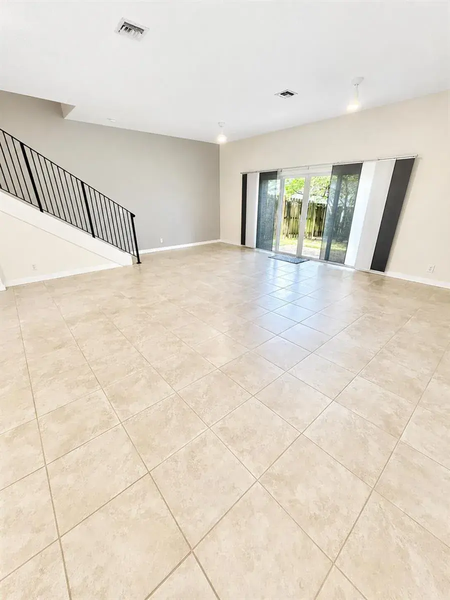 3 bedroom 2 bath Residential Lease for rent at 2931 SW 18th Terrace, Fort Lauderdale FL 33315