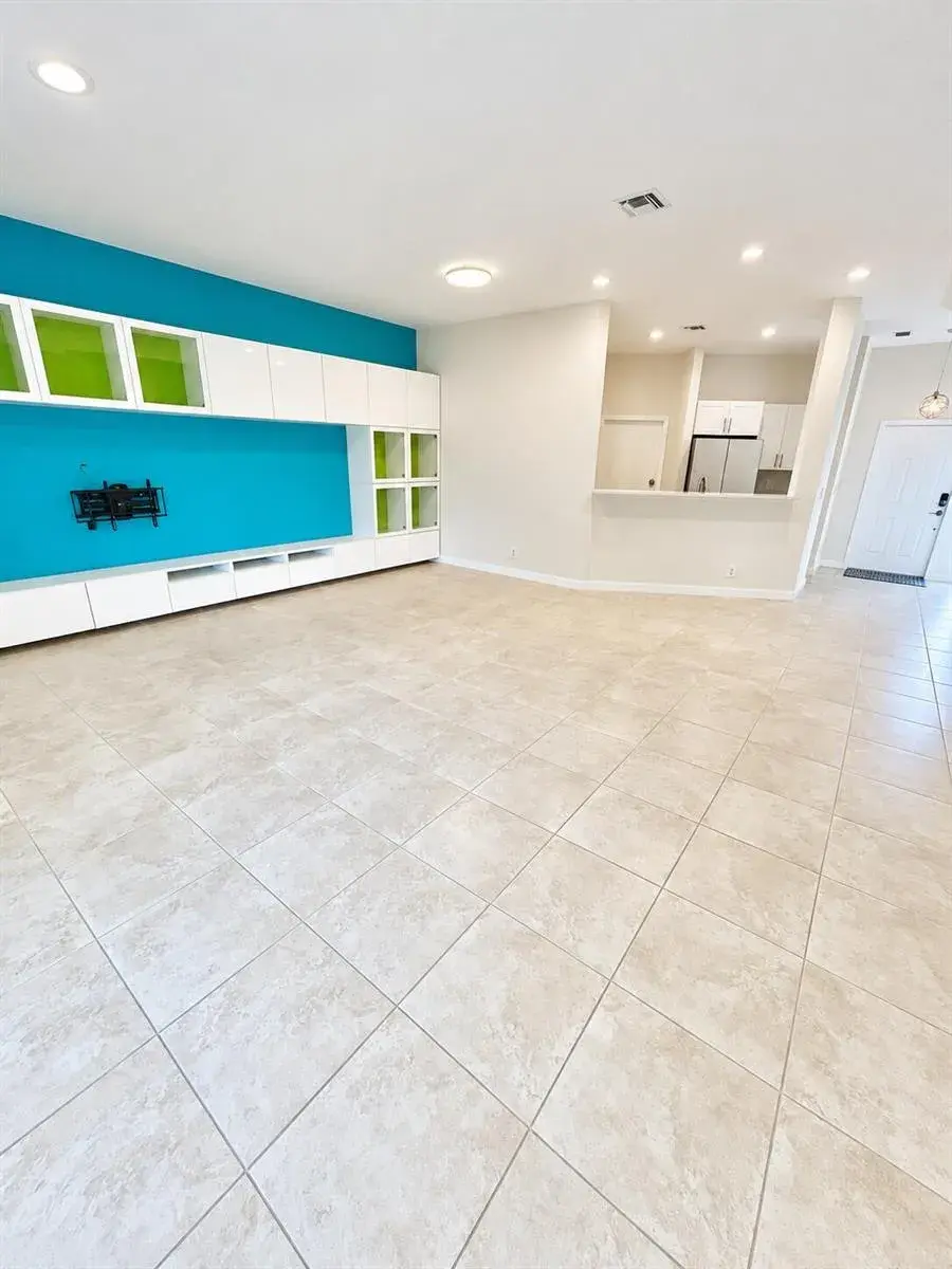 2931 SW 18th Terrace, Fort Lauderdale FL 33315