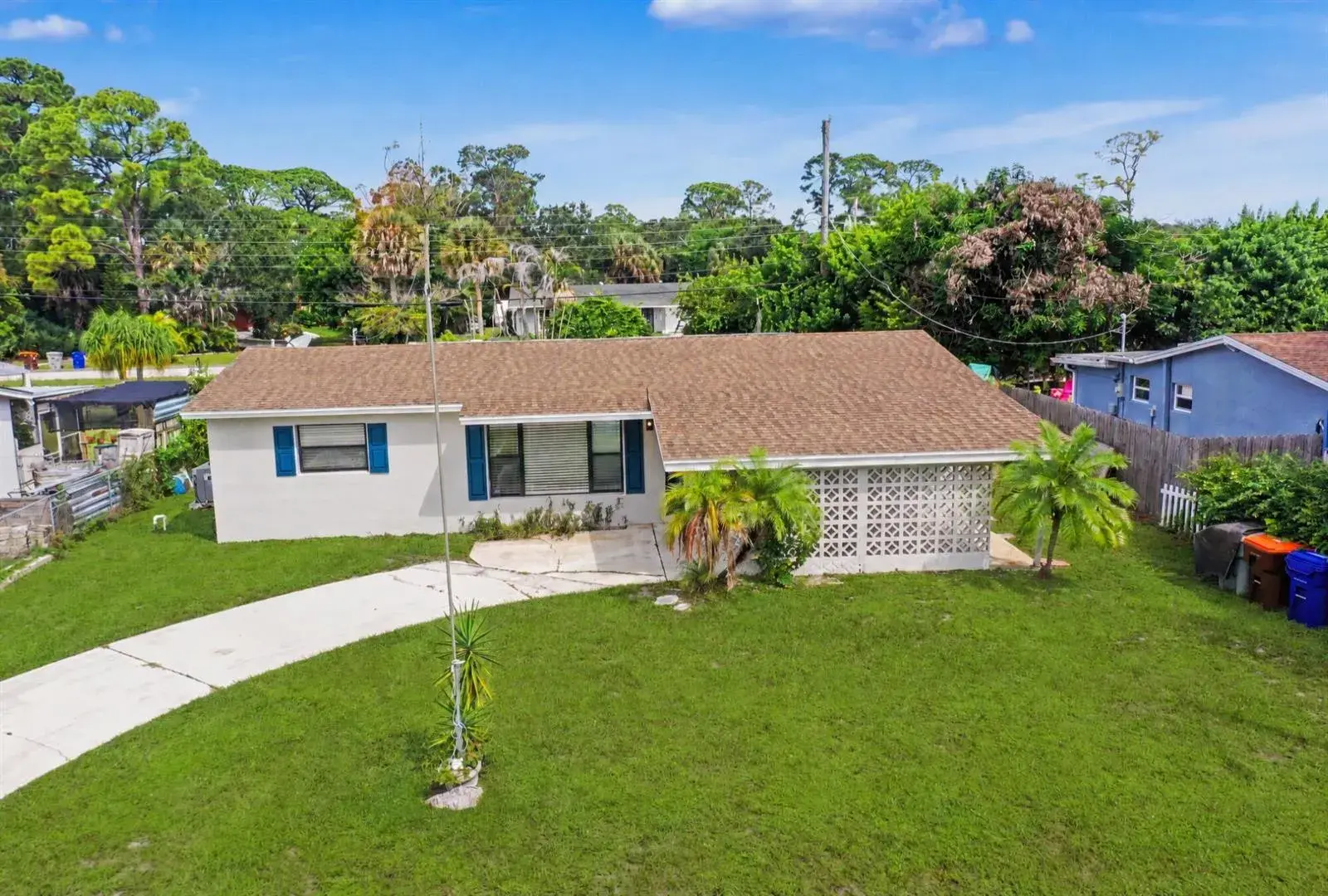3 bedroom 2 bath Residential for sale at 2424 1ST Place SW, Vero Beach FL 32962
