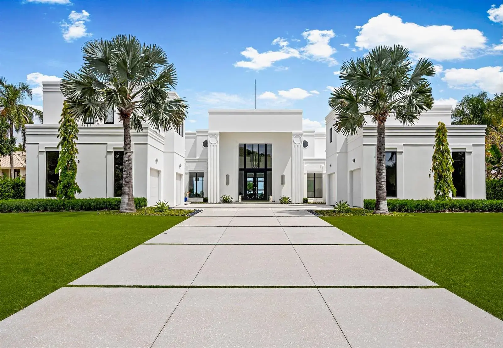 18200 Gardiner Lane, Jupiter FL 33458