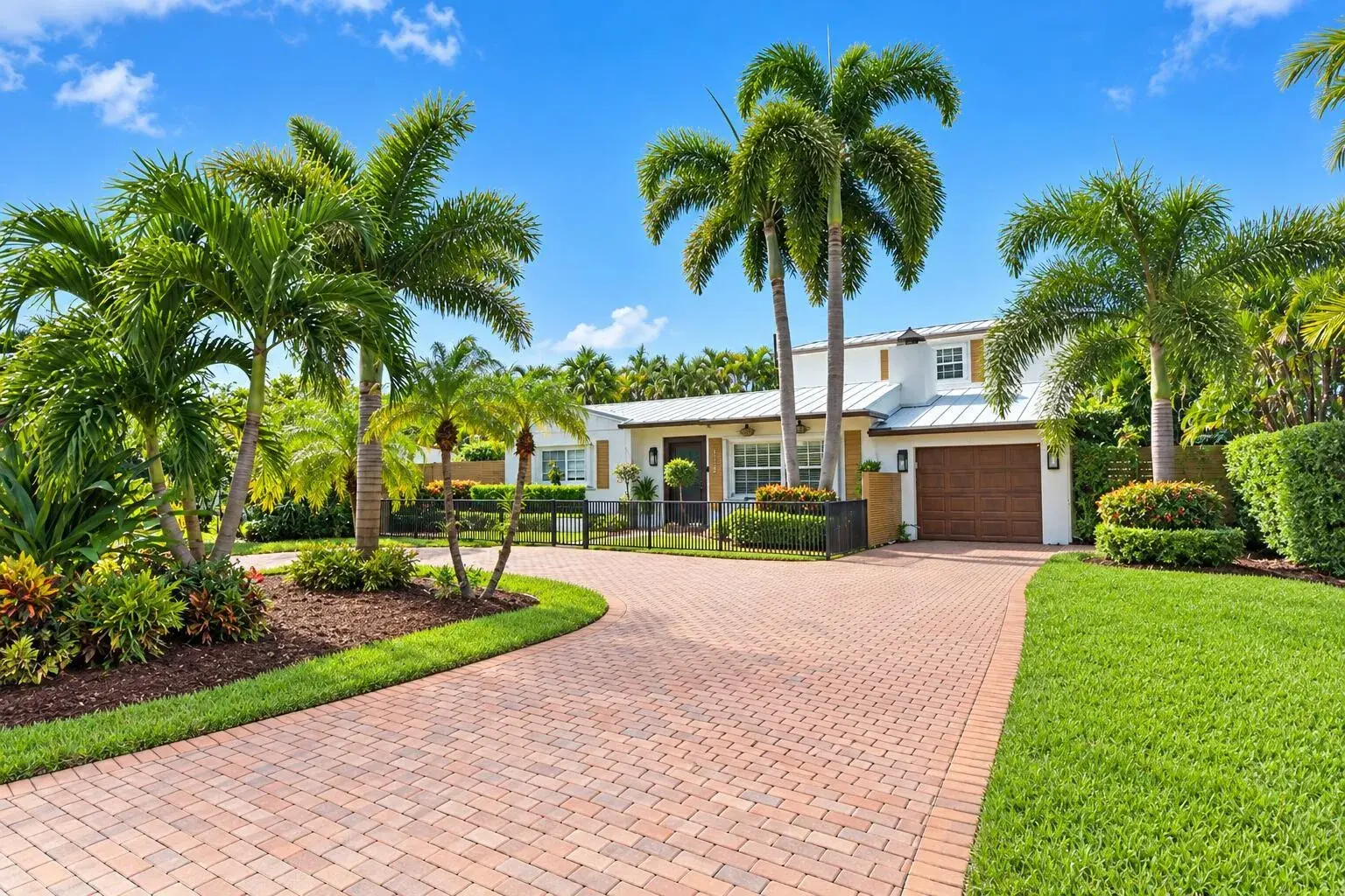 3 bedroom 2 bath Residential for sale at 112 HIGHLAND Lane, Delray Beach FL 33444