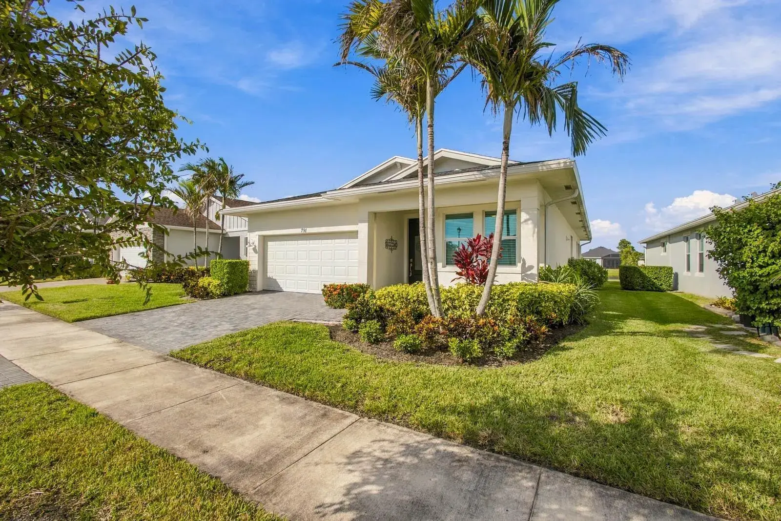 3 bedroom 2 bath Residential for sale at 791 SE WOODBINE Road, Port St. Lucie FL 34984