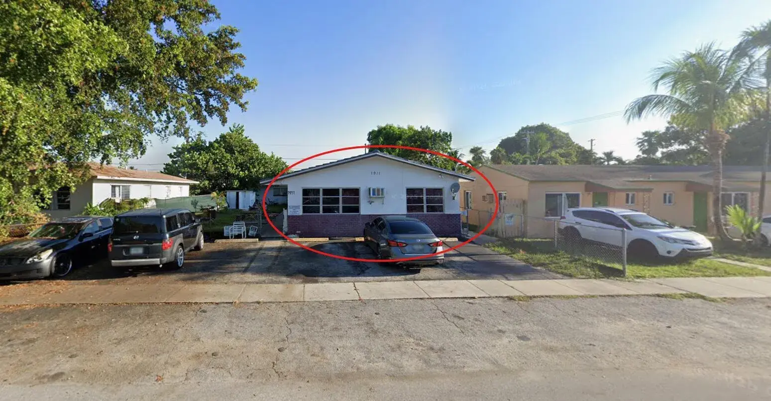 1 bedroom 1 bath Residential Lease for rent at 1911 ROOSEVELT # 1, Hollywood FL 33020