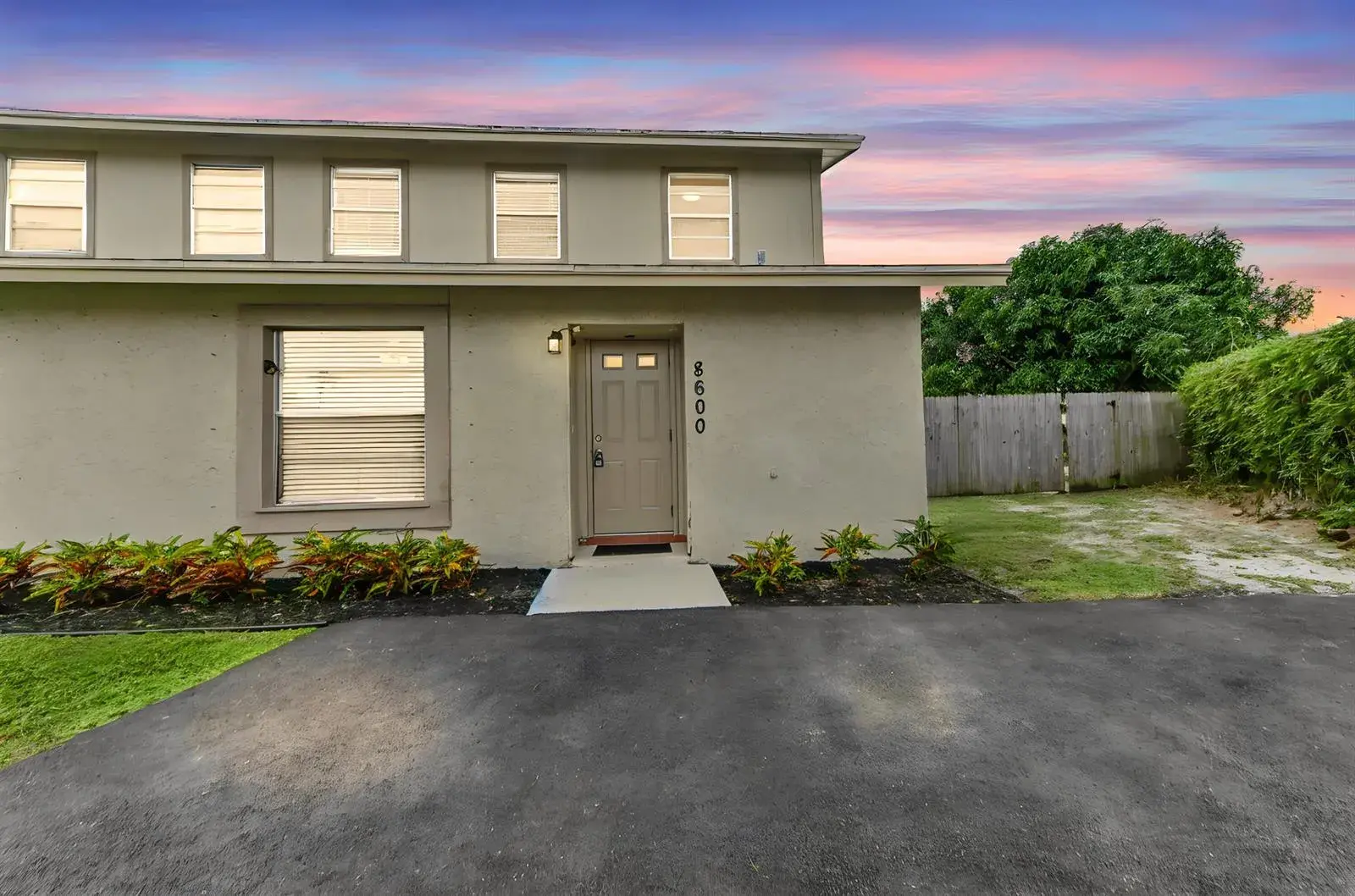 3 bedroom 2 bath Residential for sale at 8600 Uranus Terrace, West Palm Beach FL 33403