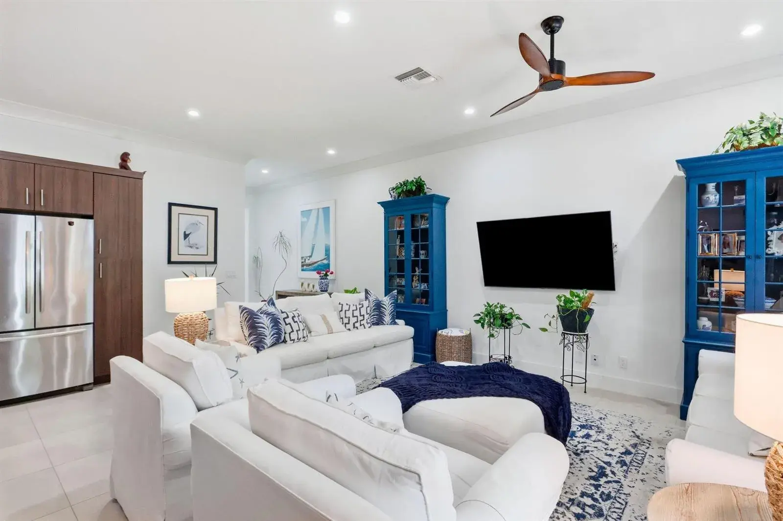 910 HAMILTON Lane, Delray Beach FL 33483