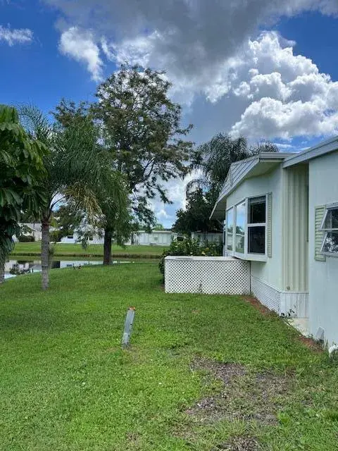 7 La Paloma Lane, Port St. Lucie FL 34952