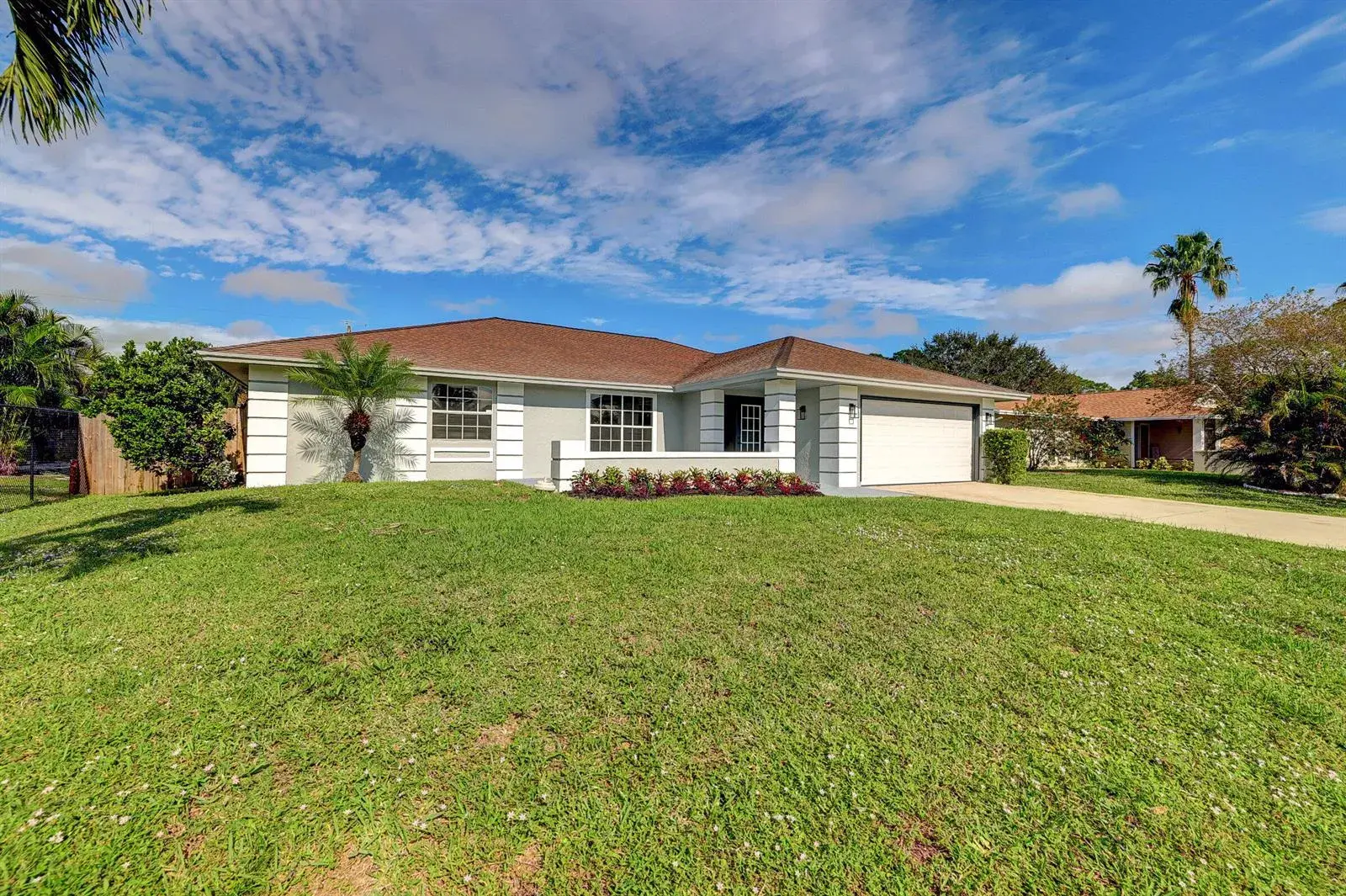 325 SE Wallace Terrace, Port St. Lucie FL 34983