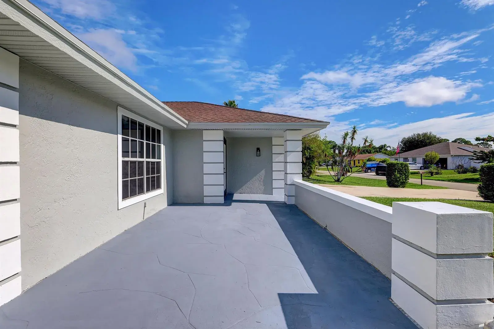 325 SE Wallace Terrace, Port St. Lucie FL 34983