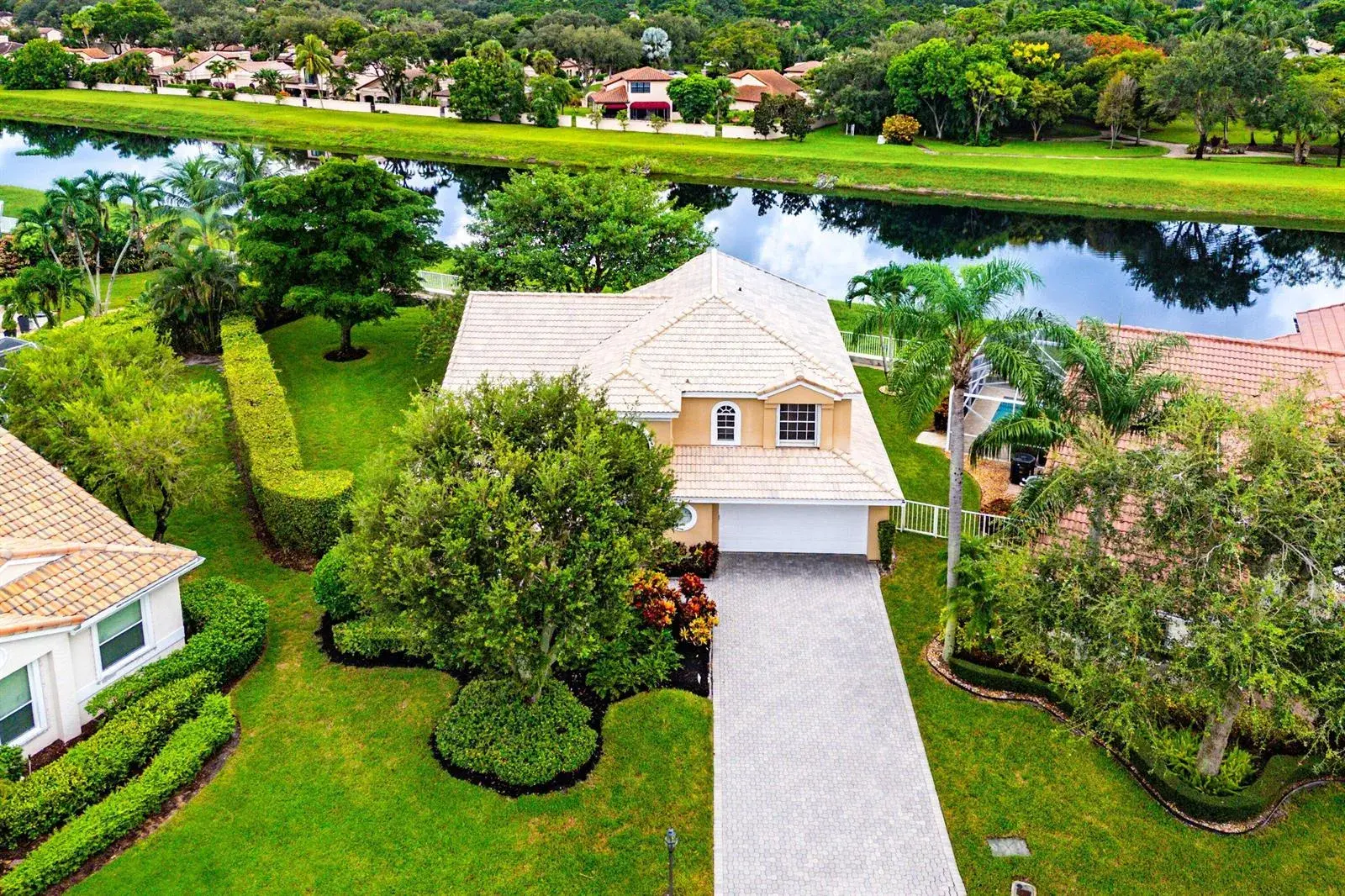 3 bedroom 2 bath Residential for sale at 23350 Torre Circle, Boca Raton FL 33433