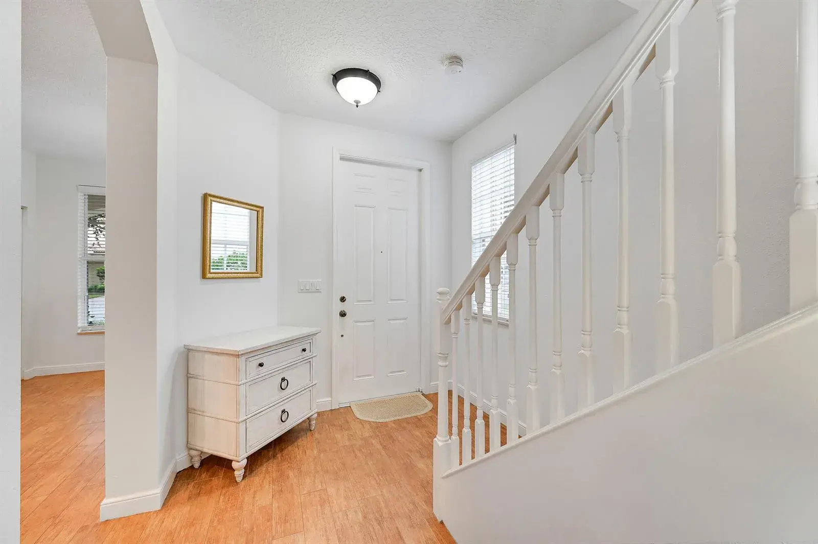 654 CASTLE Drive, Palm Beach Gardens FL 33410
