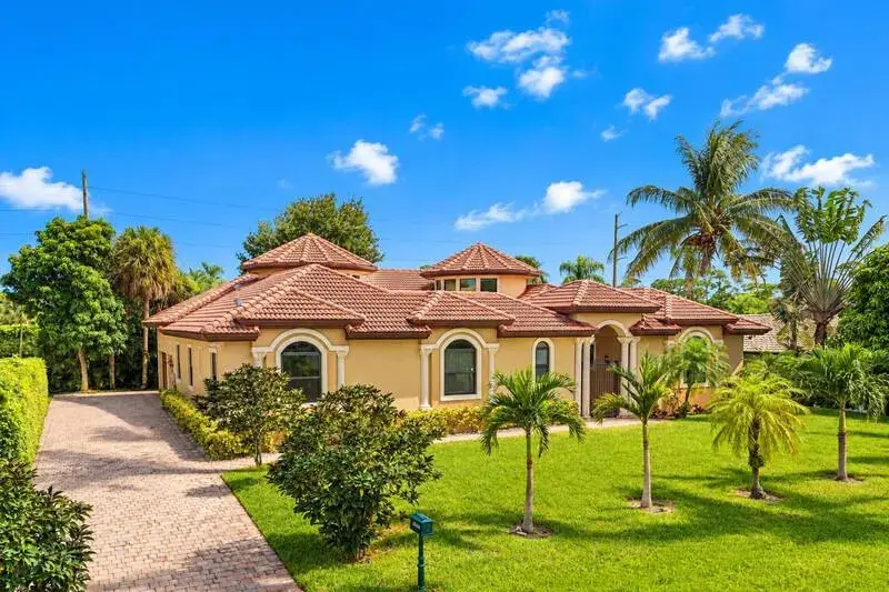 4190 Gleneagles Drive, Boynton Beach FL 33436