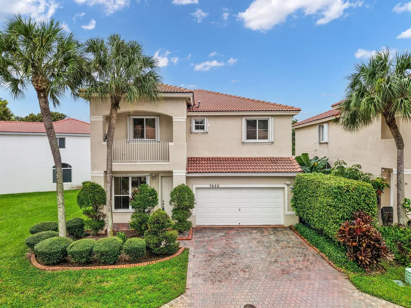4 bedroom 2 bath Residential for sale at 7652 NW 23RD Street, Pembroke Pines FL 33024