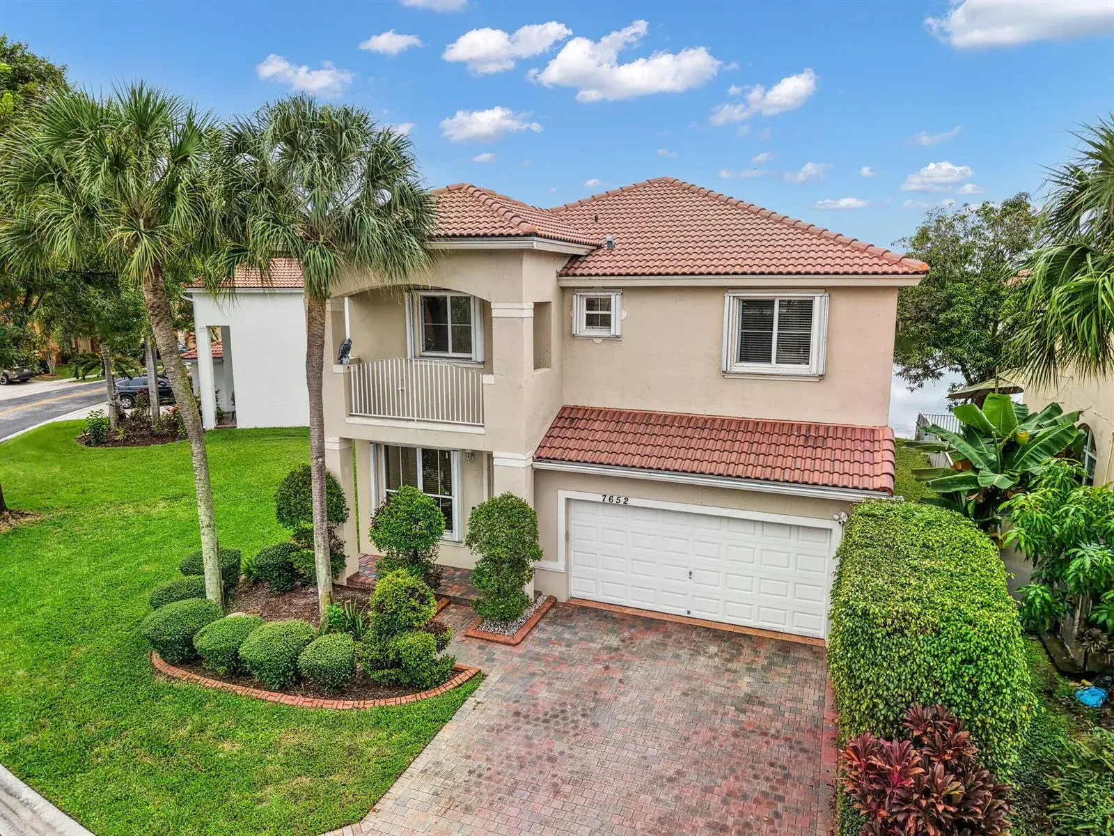 7652 NW 23RD Street, Pembroke Pines FL 33024