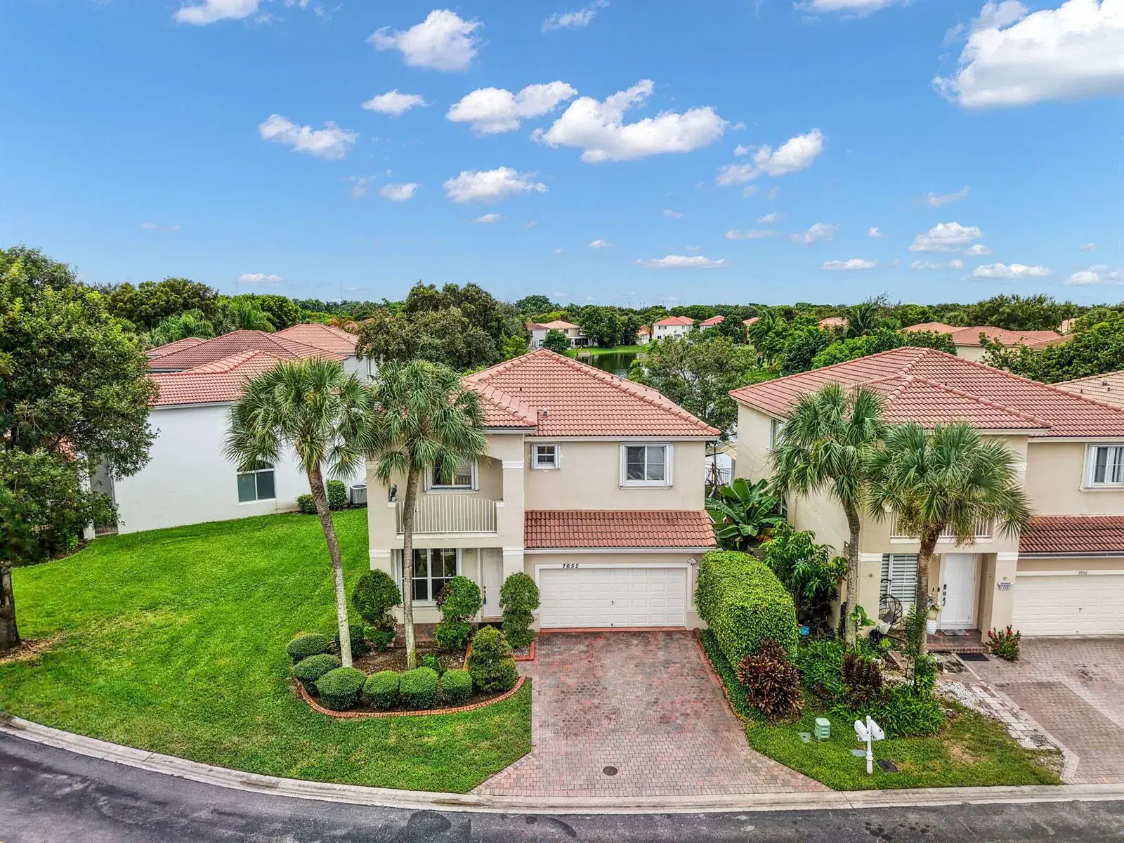 7652 NW 23RD Street, Pembroke Pines FL 33024