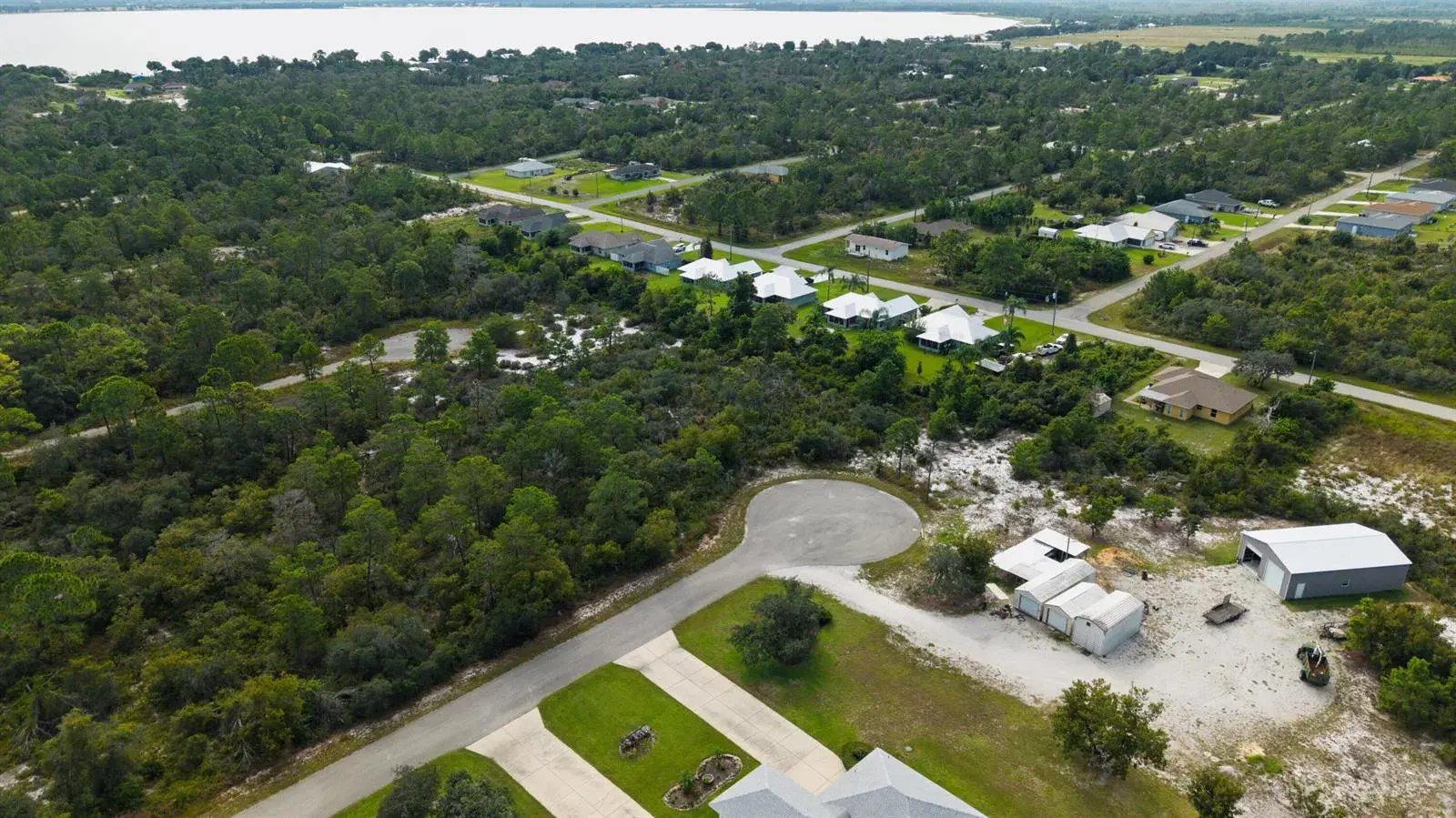 Commercial Land for sale at 224 Fiji Way NE, Lake Placid FL 33852