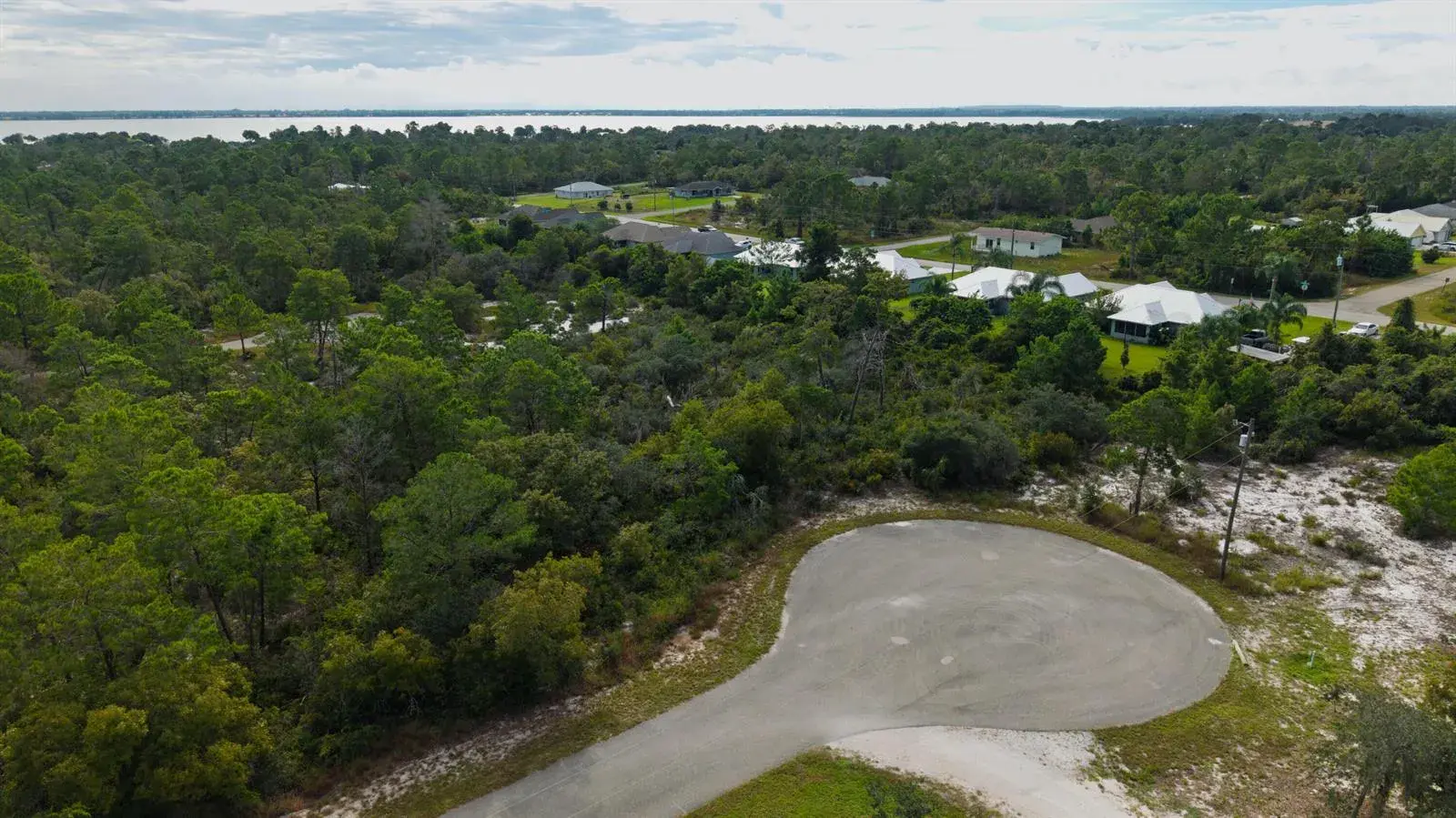 224 Fiji Way NE, Lake Placid FL 33852