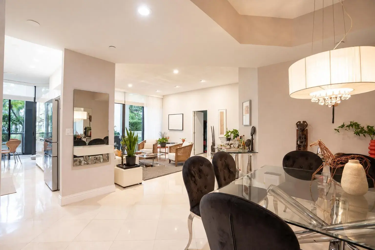 3600 YACHT CLUB Drive # 102, Aventura FL 33180