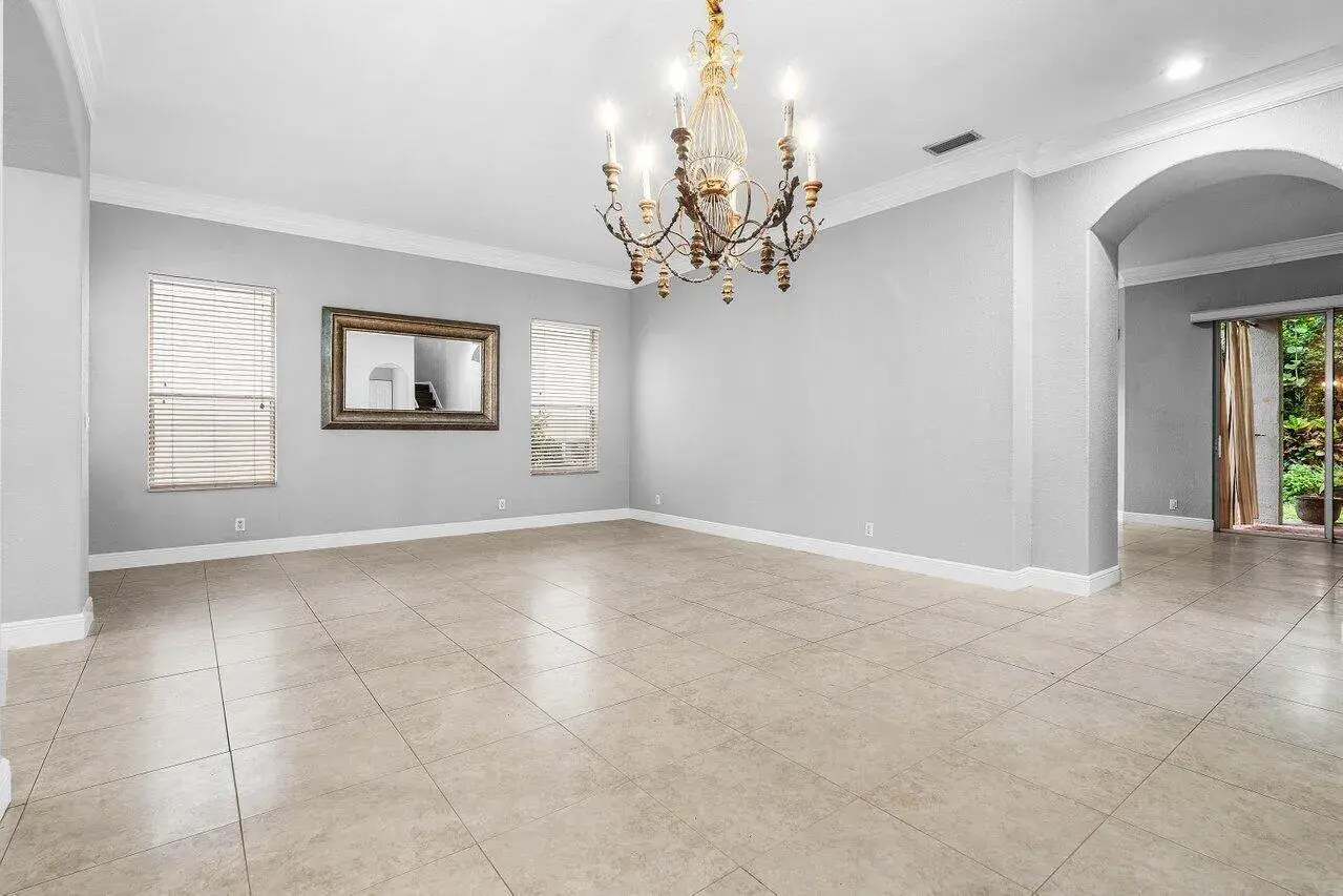 10 Country Lake Trail, Boynton Beach FL 33436