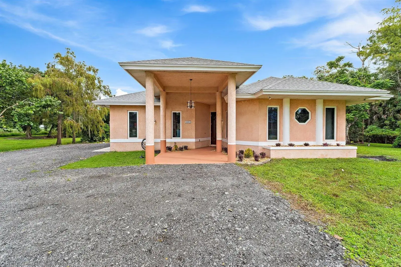 3 bedroom 2 bath Residential for sale at 16915 62nd Road N, Loxahatchee FL 33470