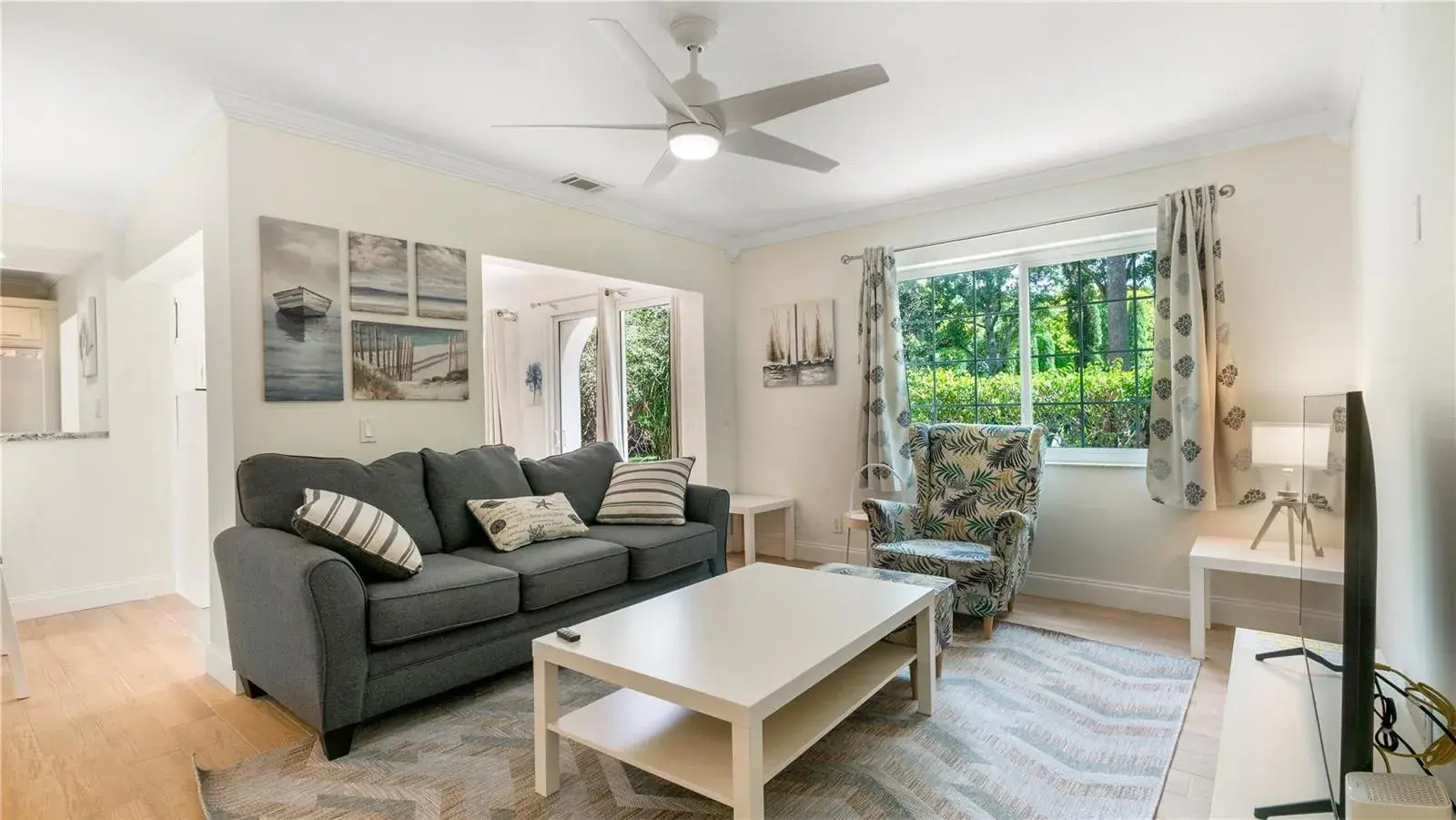 3 bedroom 2 bath Residential for sale at 6525 VIA REGINA # 0100, Boca Raton FL 33433