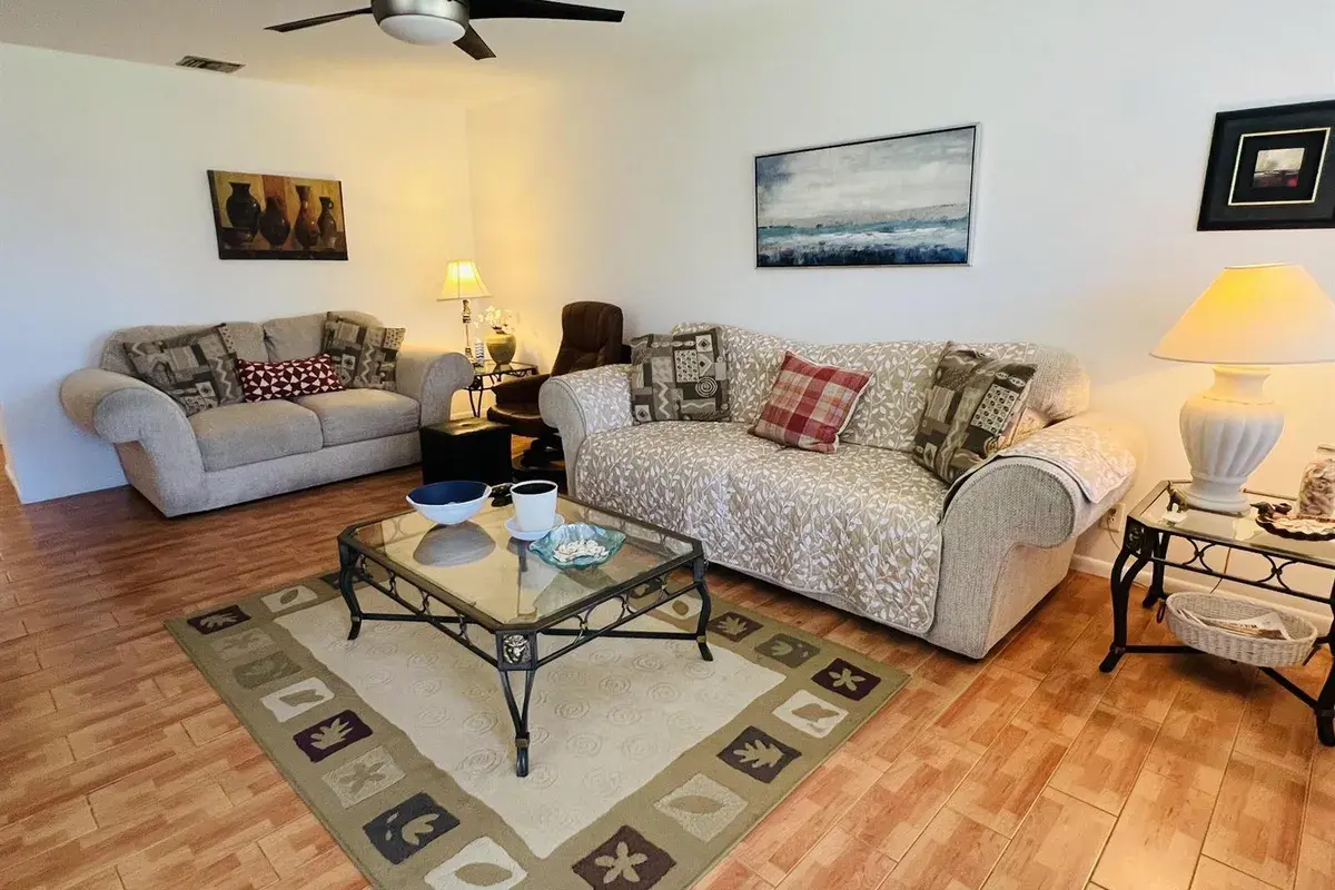 42 COVENTRY B, West Palm Beach FL 33417