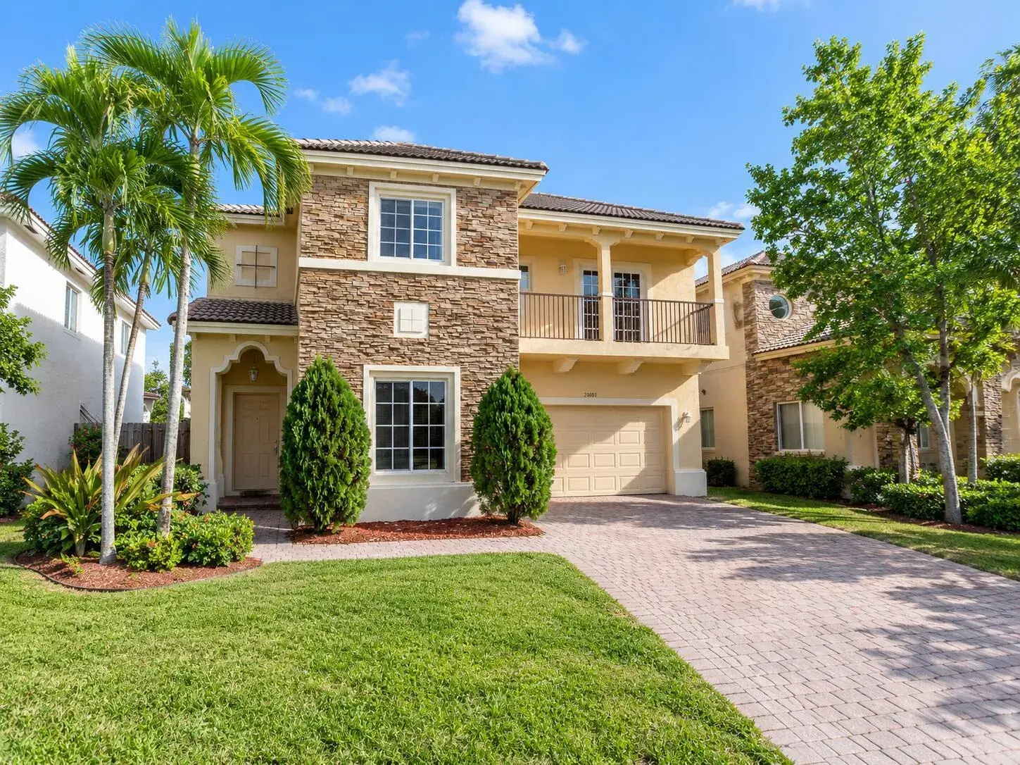 4 bedroom 3 bath Residential for sale at 22121 SW 87th Place, Cutler Bay FL 33190