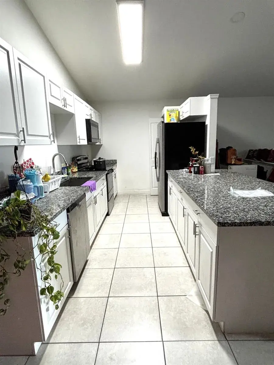 310 JENNINGS Avenue, FL 33463