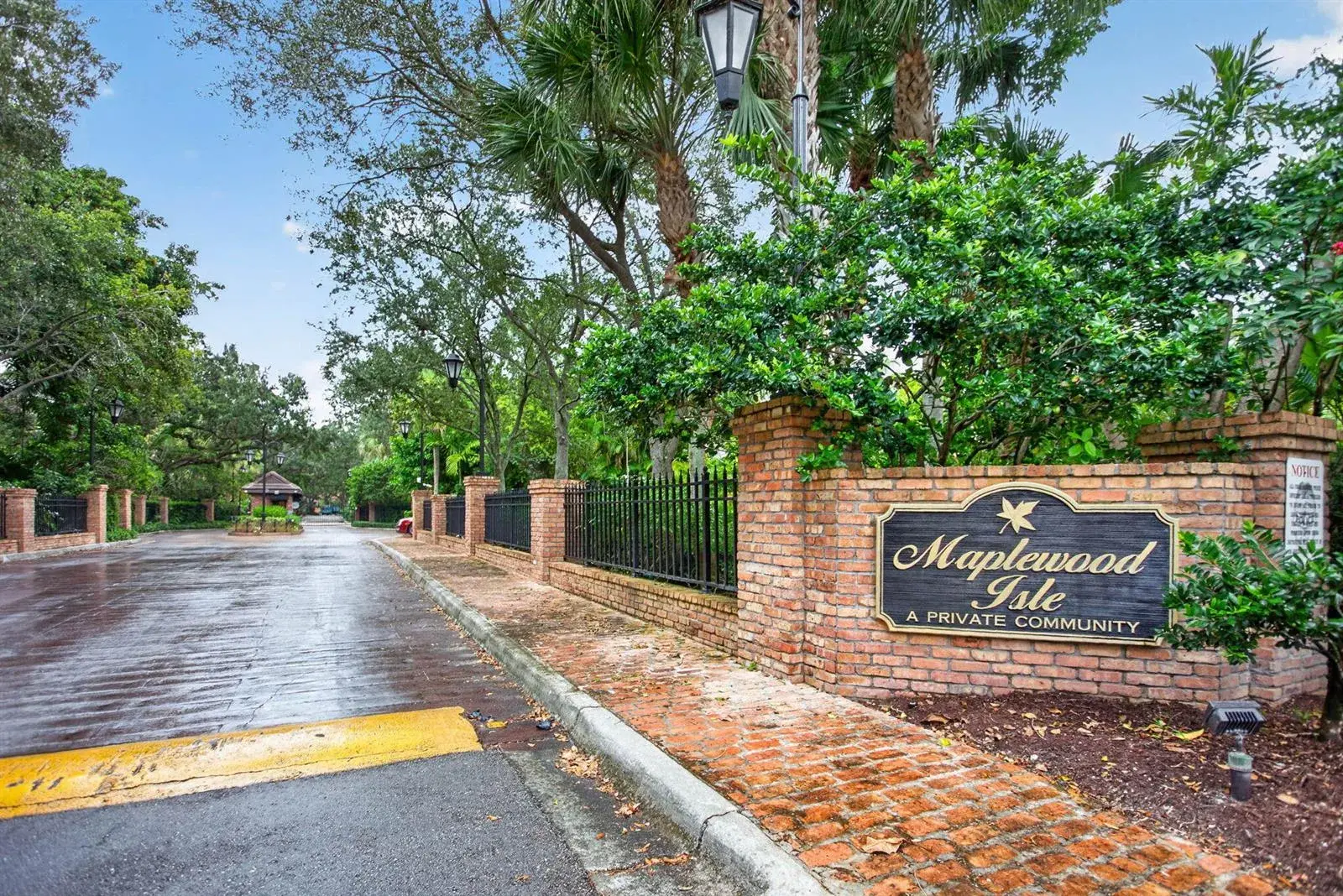 10240 Vestal Court, Coral Springs FL 33071