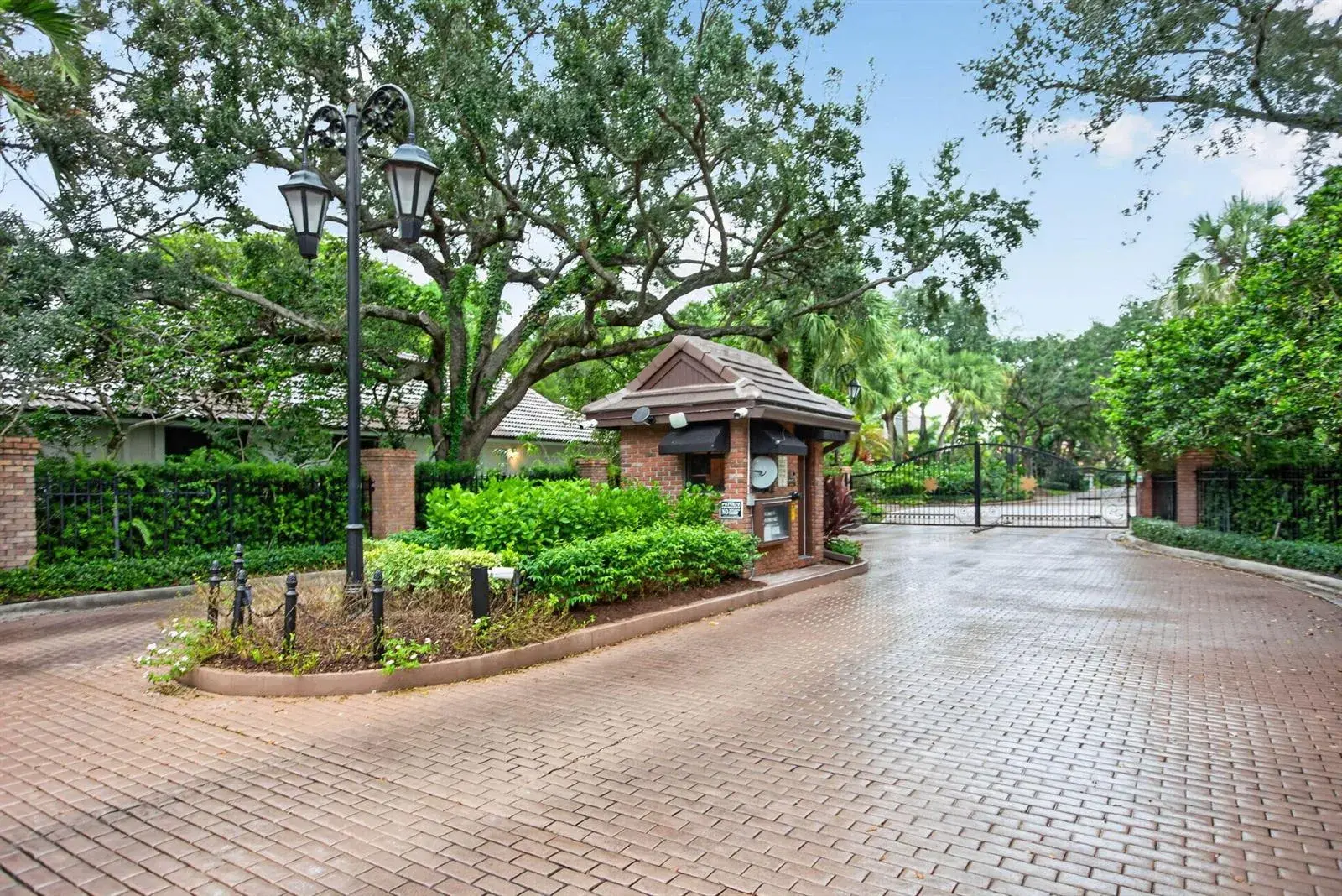 10240 Vestal Court, Coral Springs FL 33071