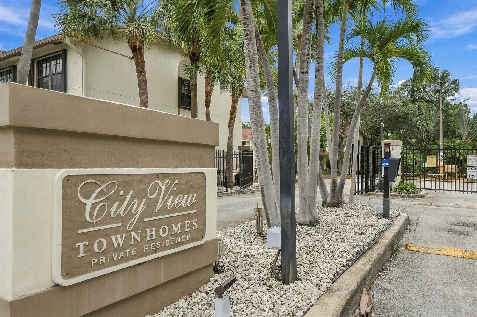 3 bedroom 2 bath Residential for sale at 341 City View Drive, Fort Lauderdale FL 33311