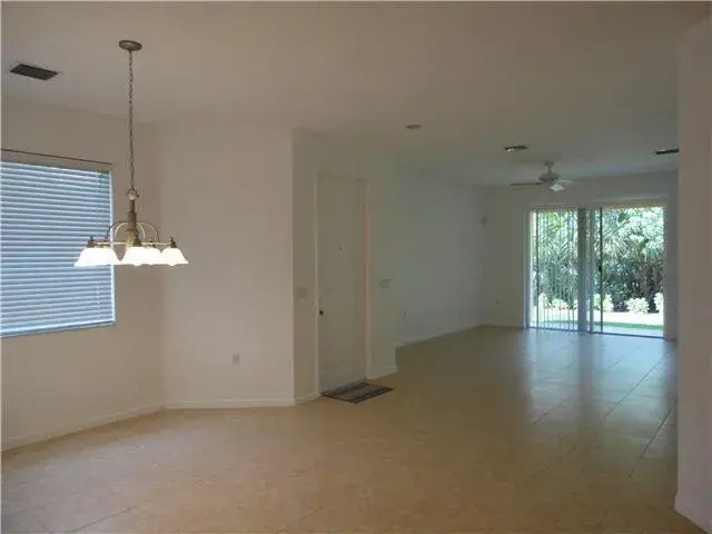 2601 Langrove Lane SW, Vero Beach FL 32962